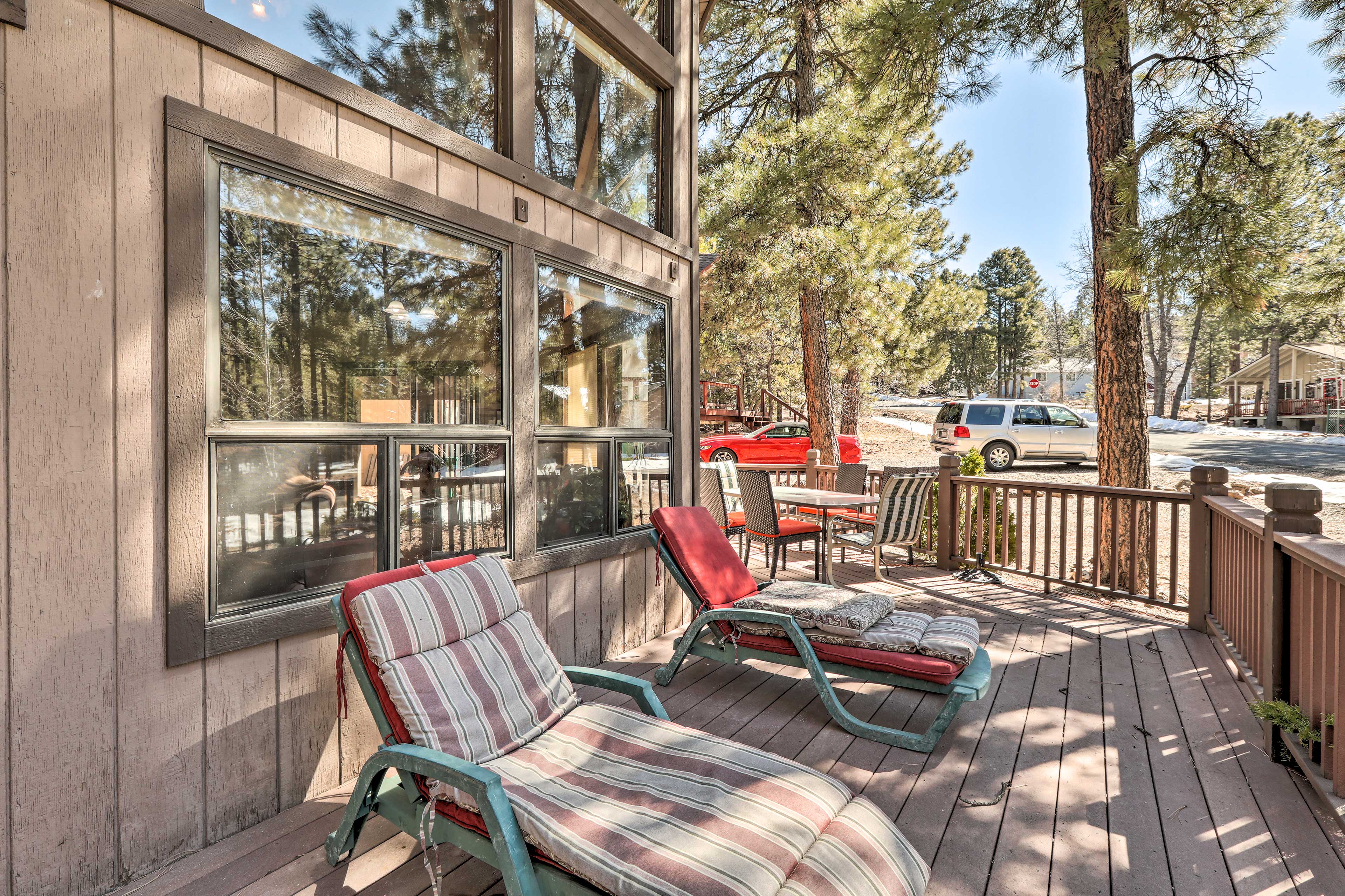 Private Deck | Sun Chairs | Outdoor Dining Table