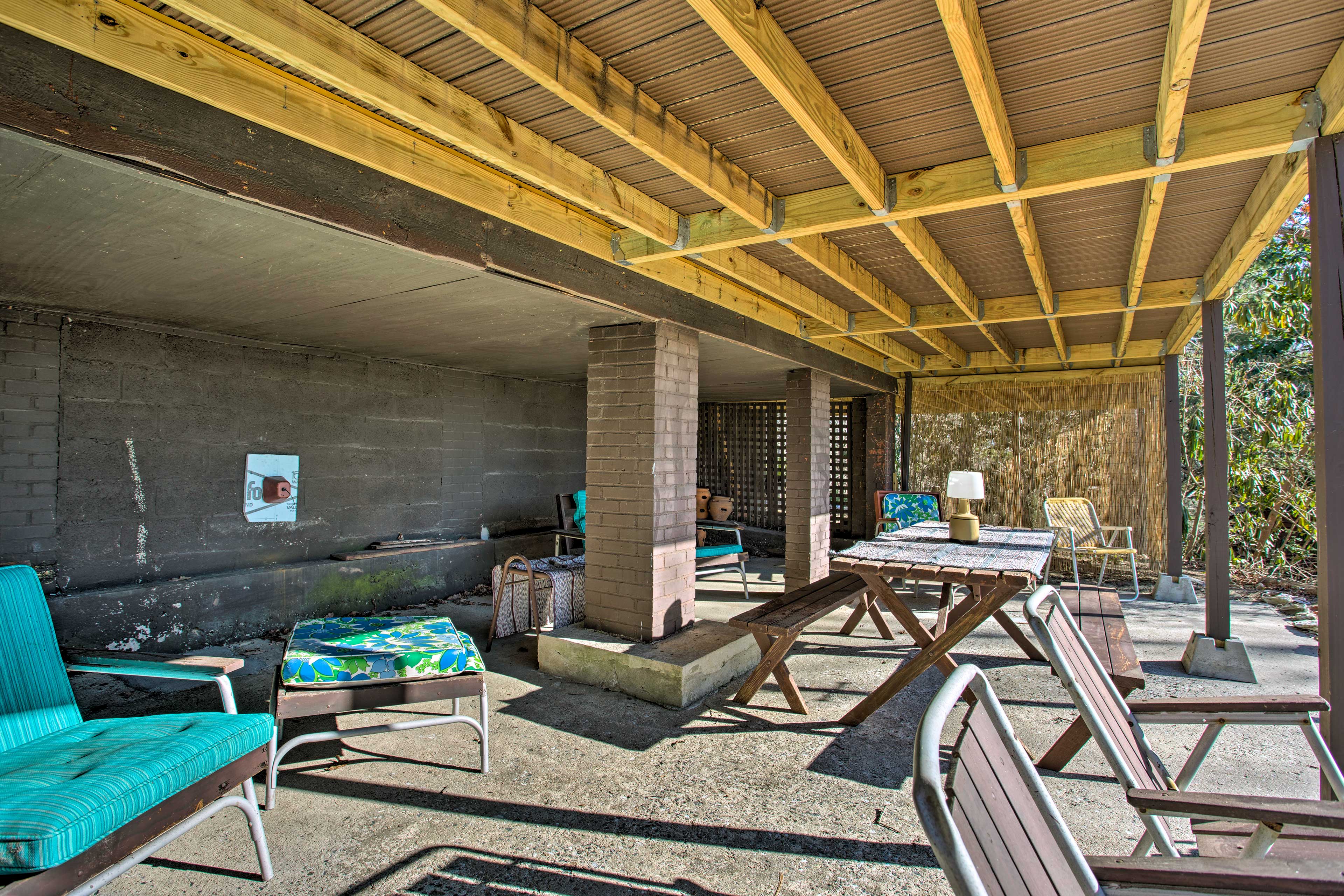 Private Covered Patio