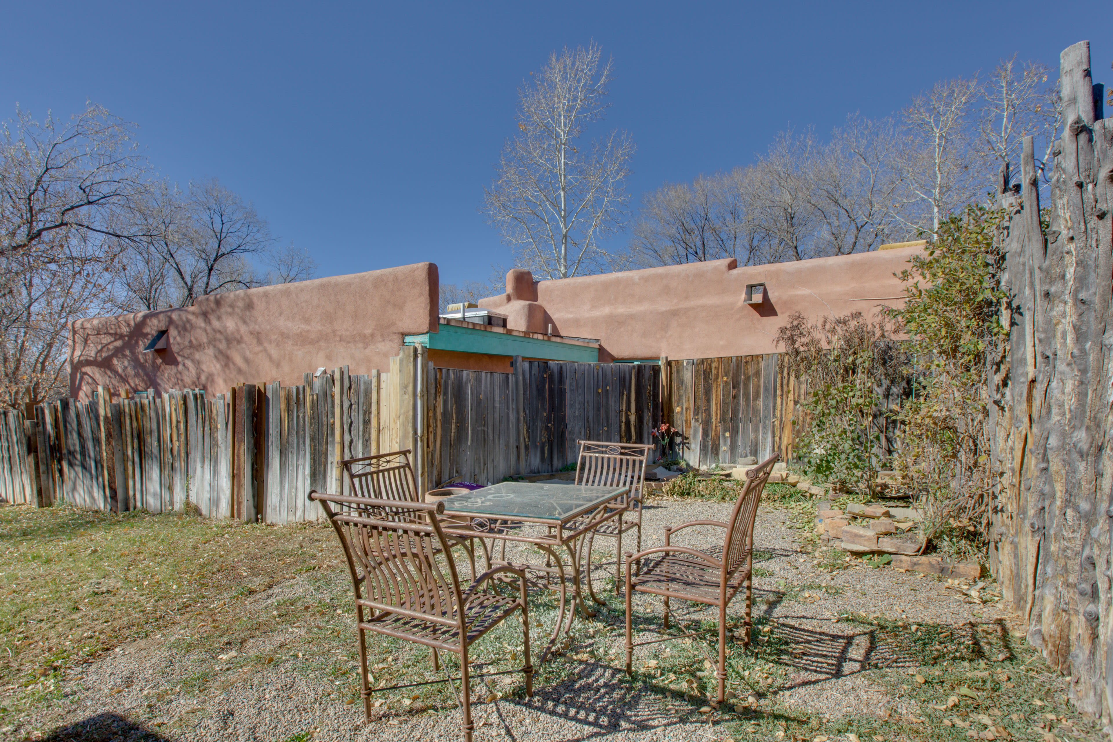 Outdoor Dining Area