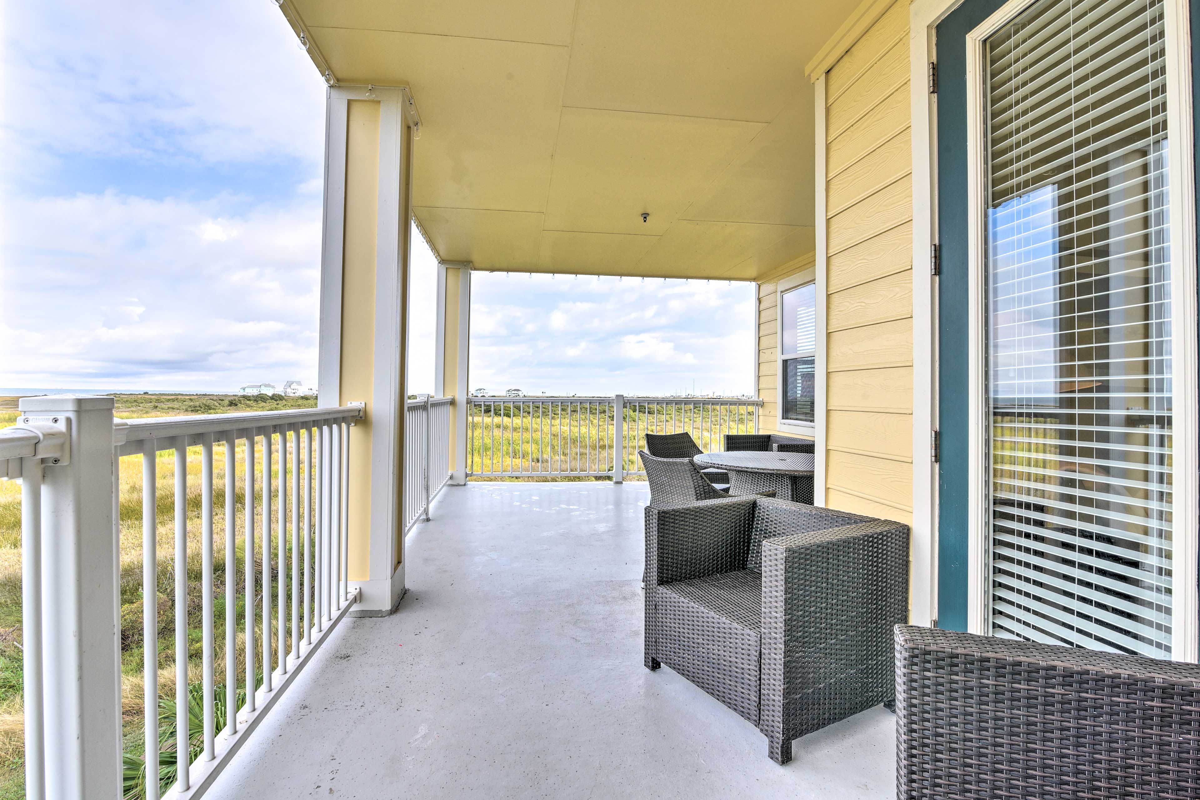 Private Furnished Balcony | Chocolate Bay Views