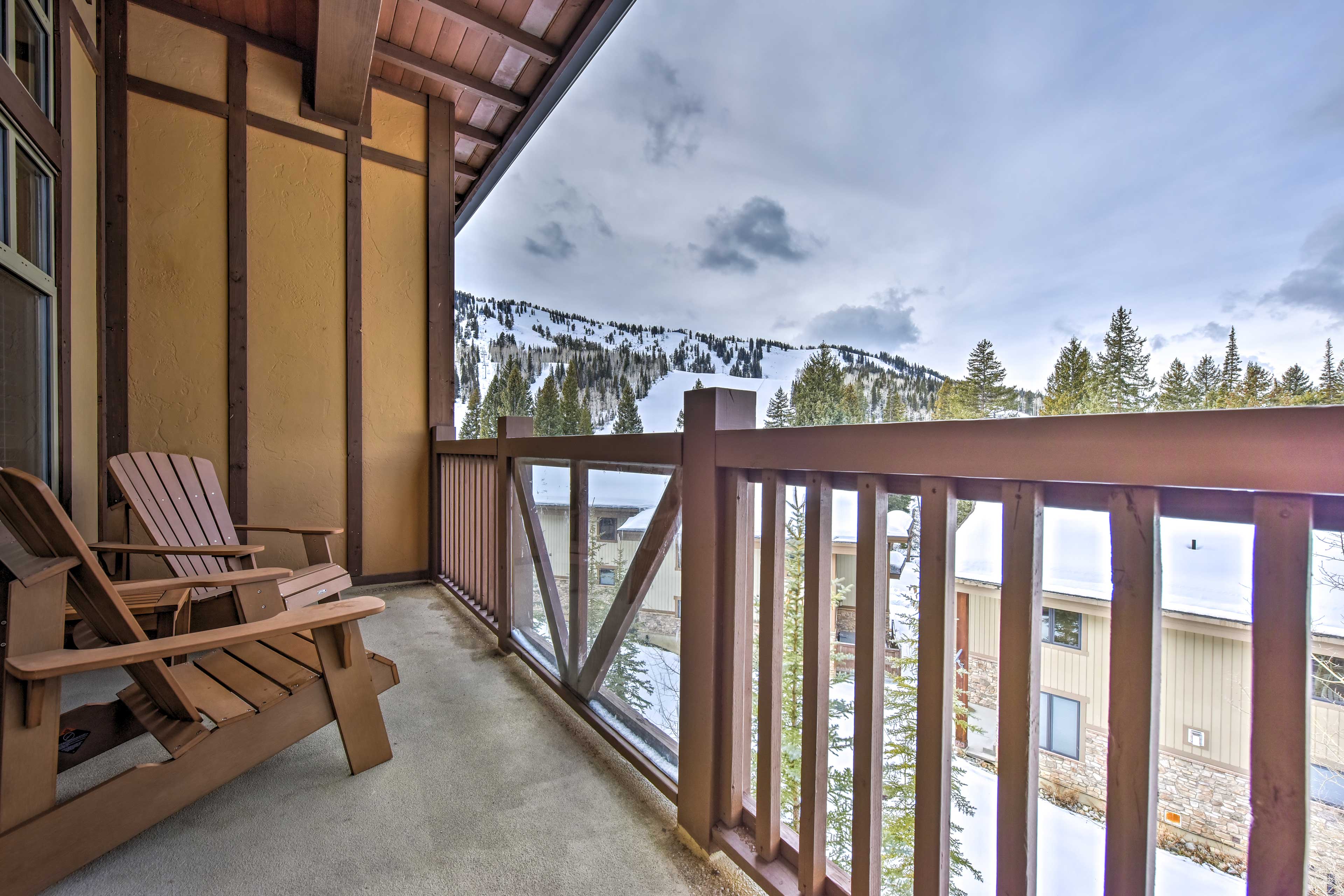 Private Balcony | Ski-In/Out Location