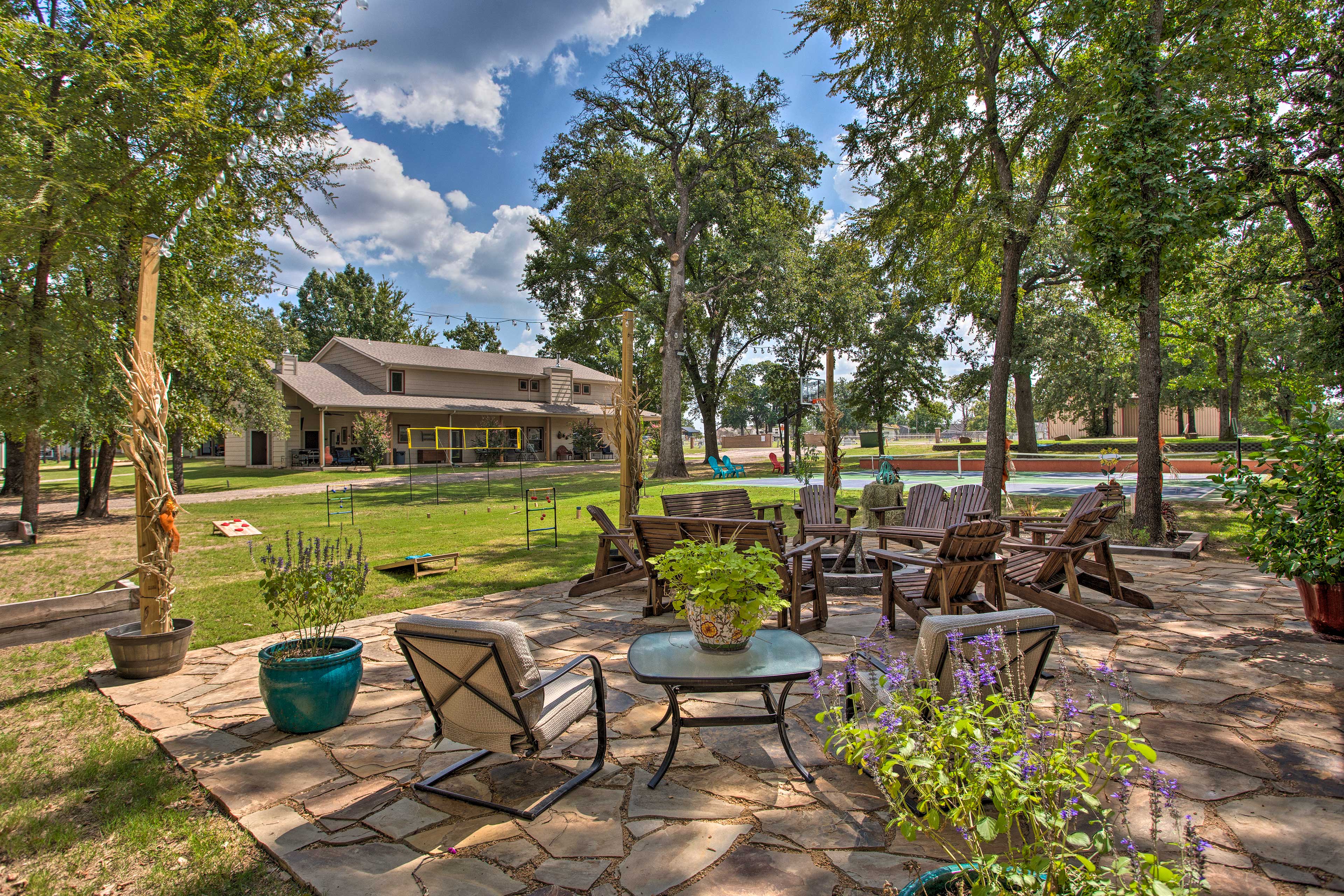 Shared Outdoor Space | Yard Games