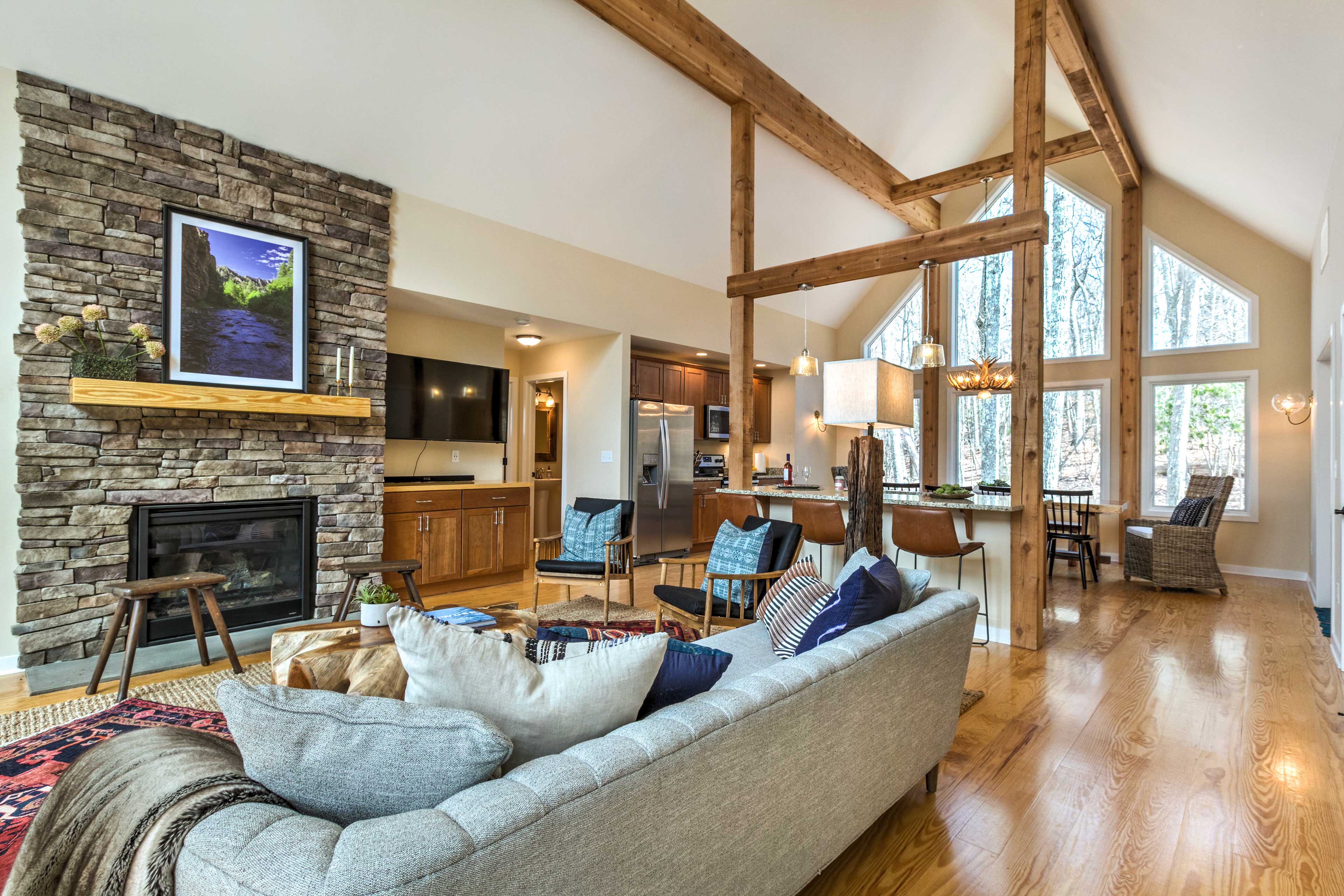 Wintergreen Vacation Rental | 5BR | 4.5BA | 2,960 Sq Ft | 3 Steps for Entry