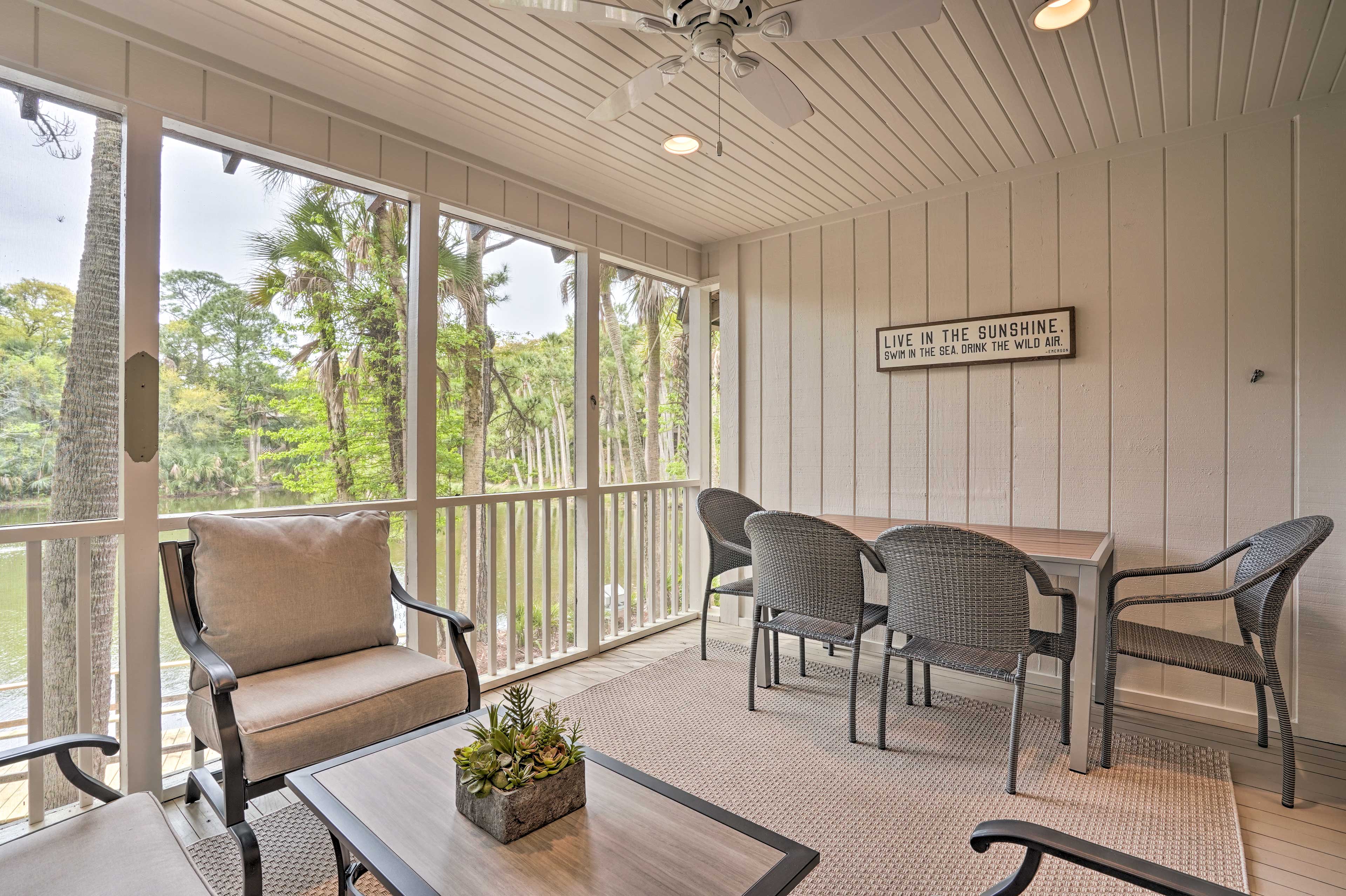 Screened-In Porch | Sparrow Pond Views