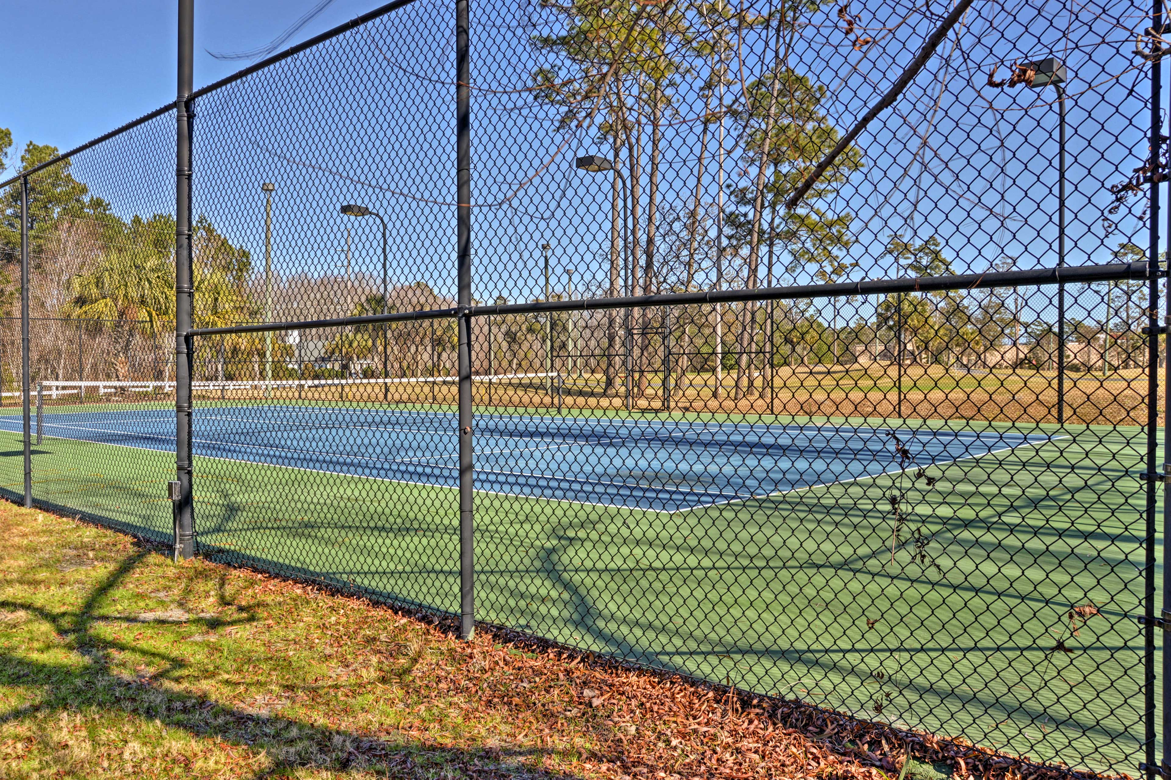 Tupelo Bay Golf Villas Amenities | Tennis Courts