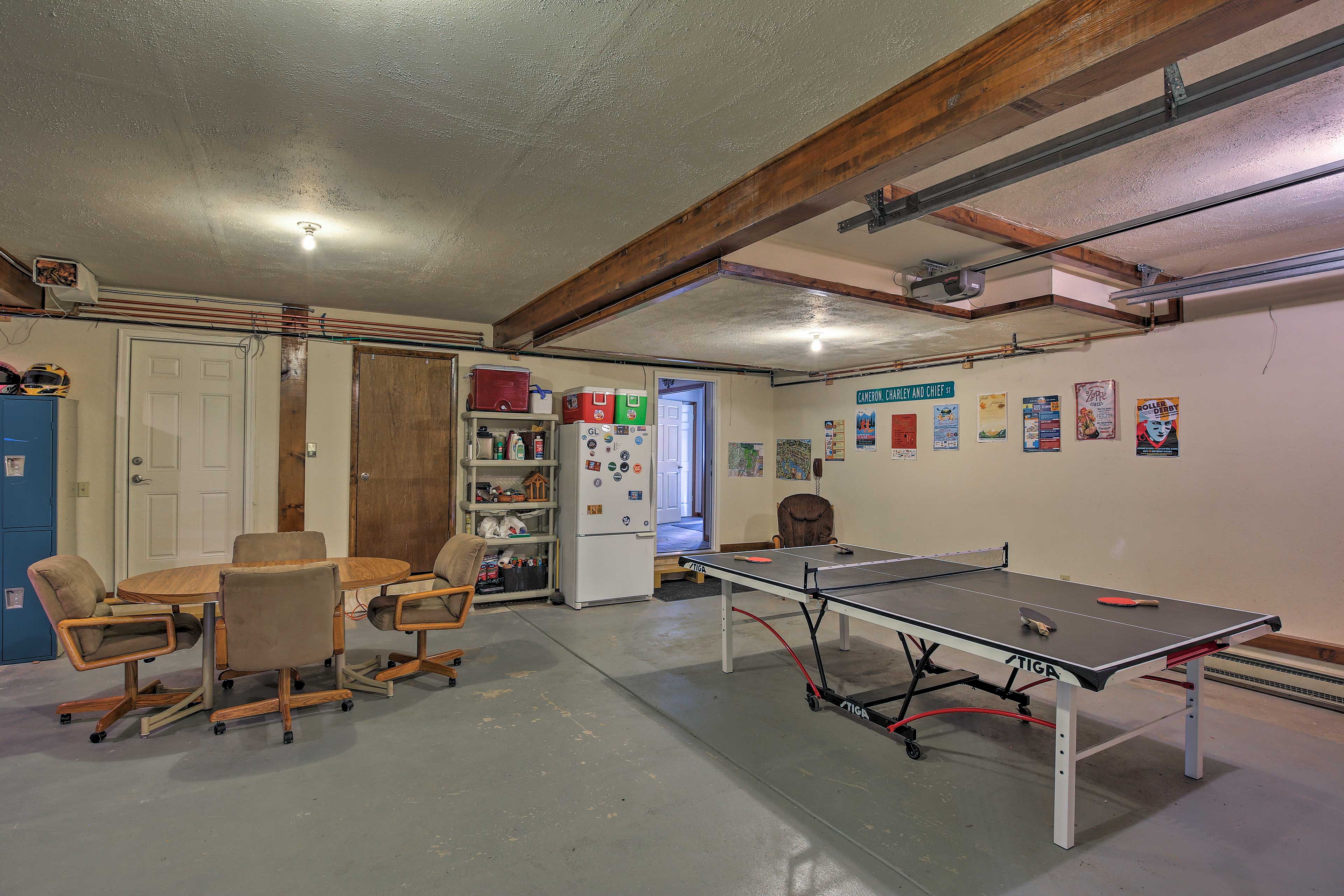 Garage | Ping Pong Table