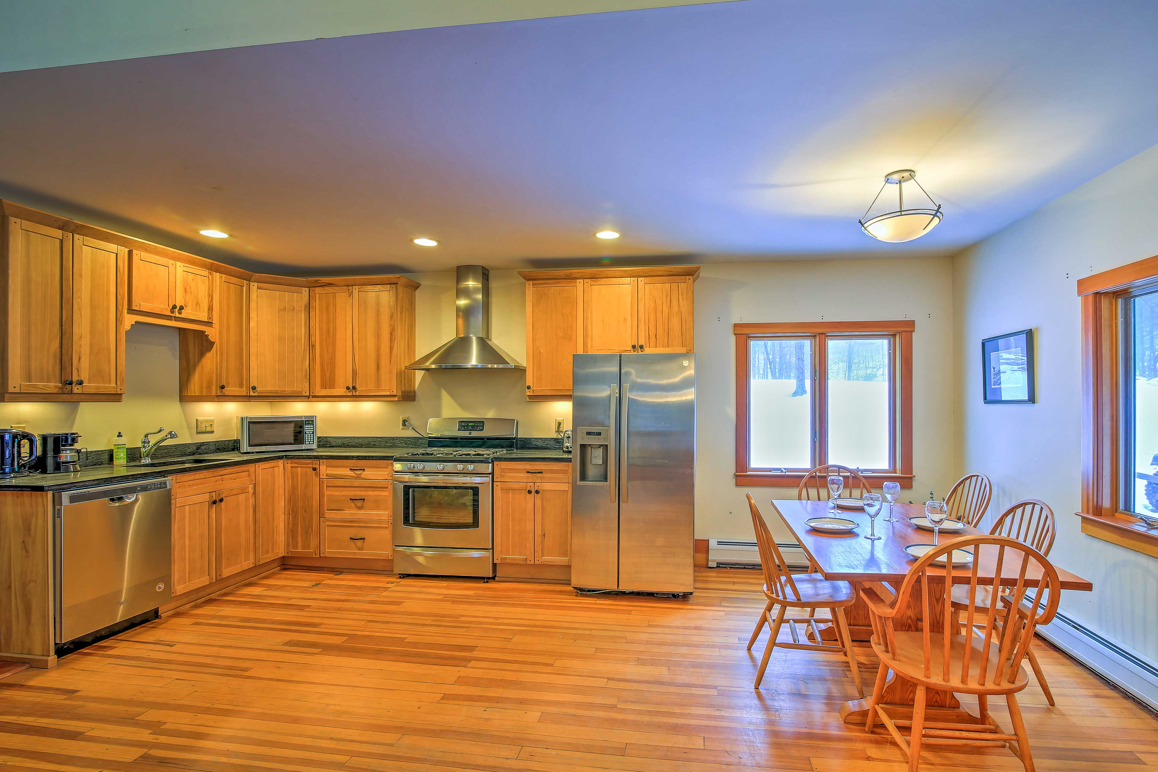 The kitchen is fully equipped with stainless steel appliances!