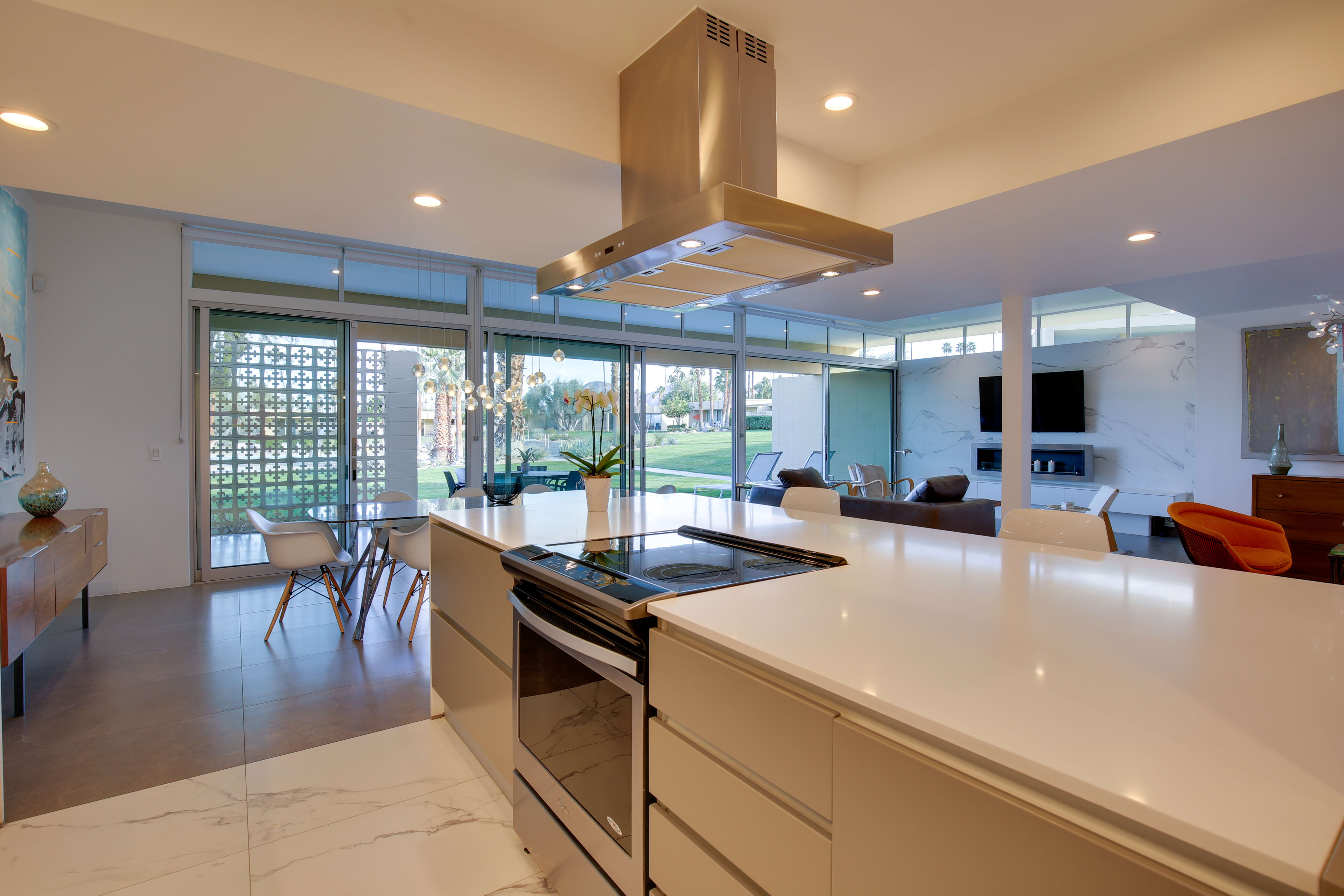 Kitchen | Stainless Steel Appliances | Pots/Pans