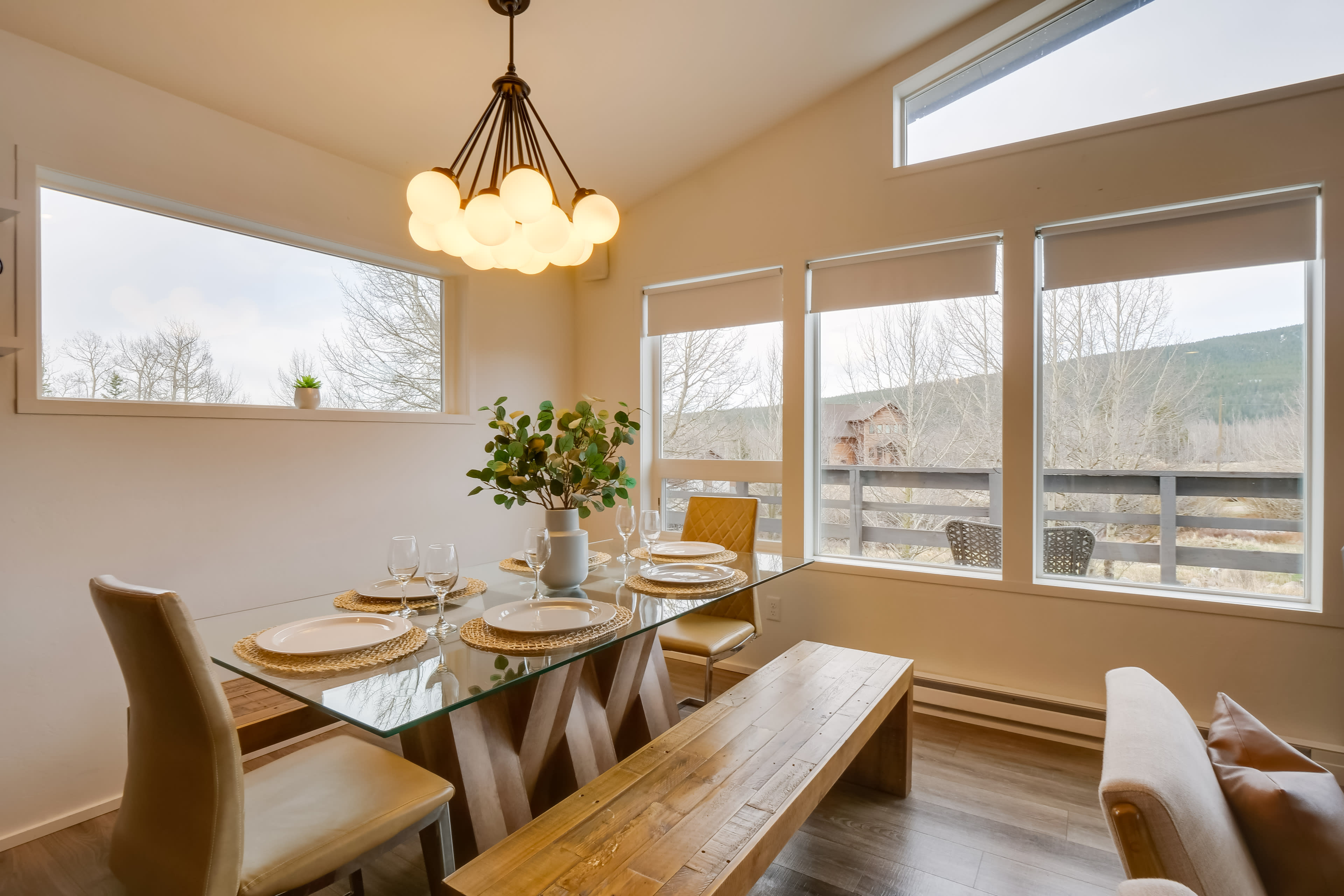 Dining Area | Dishware & Flatware