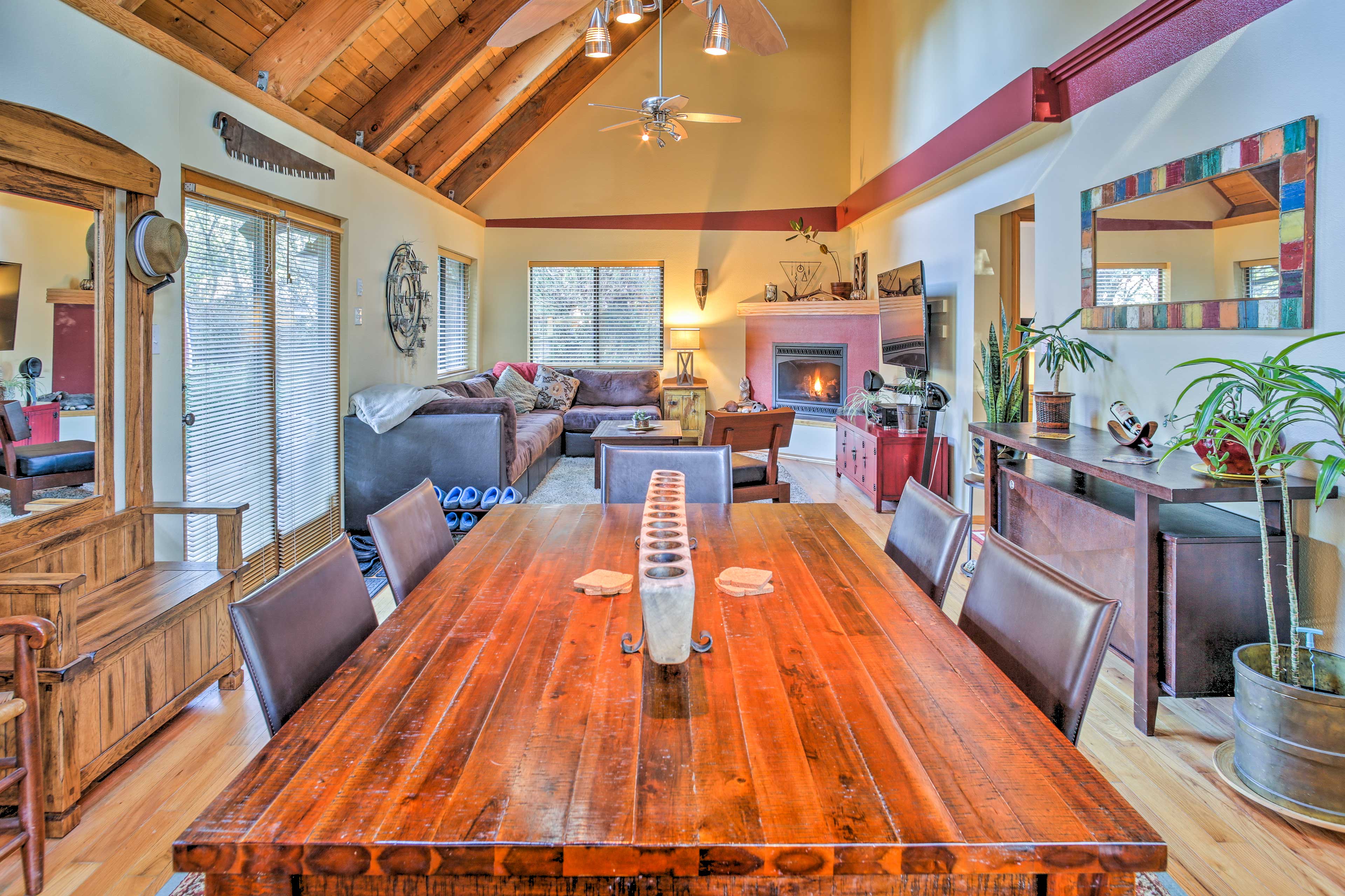 22-foot vaulted ceilings highlight the 1,440-square-foot interior.