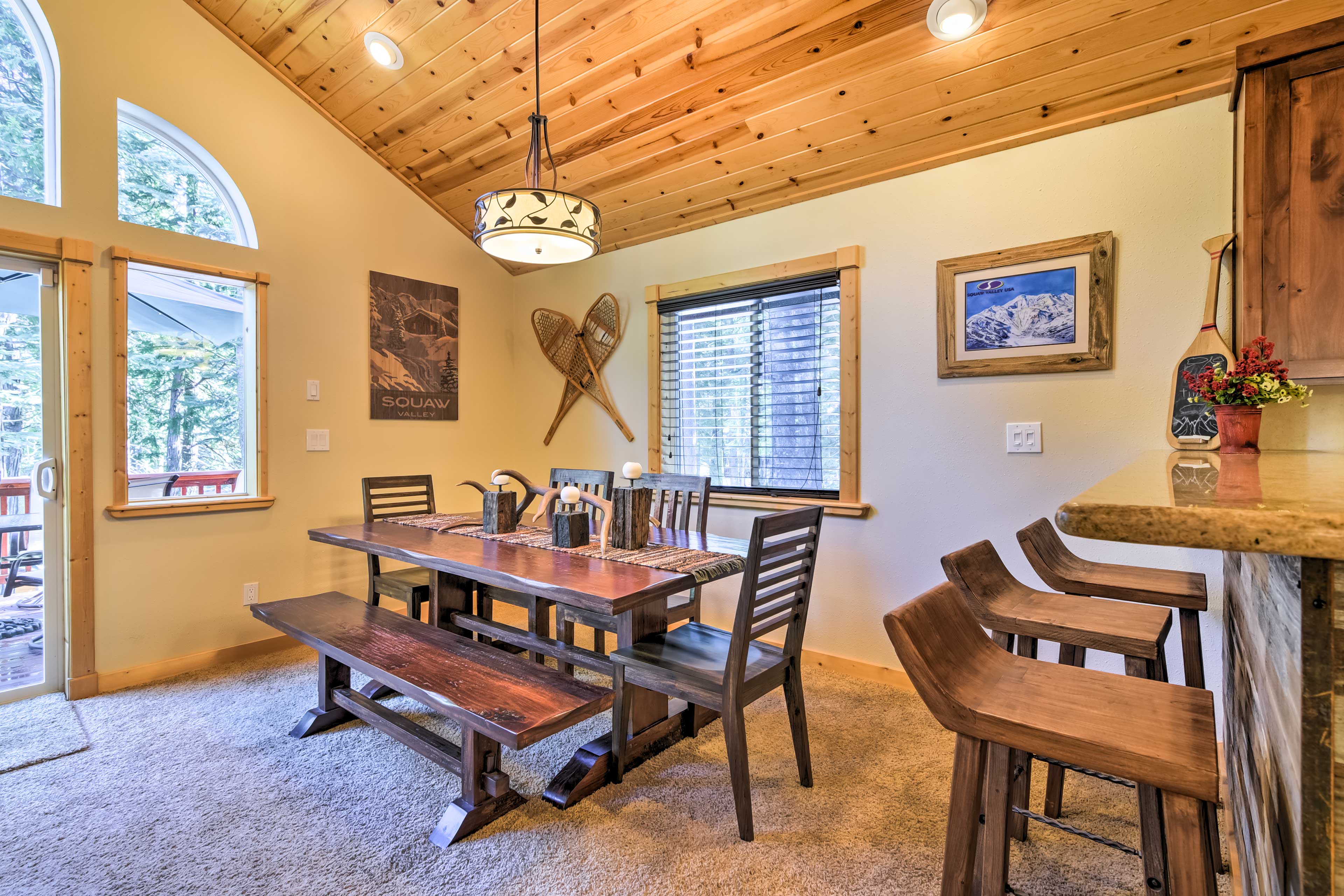 Dining Area | Dishware & Flatware