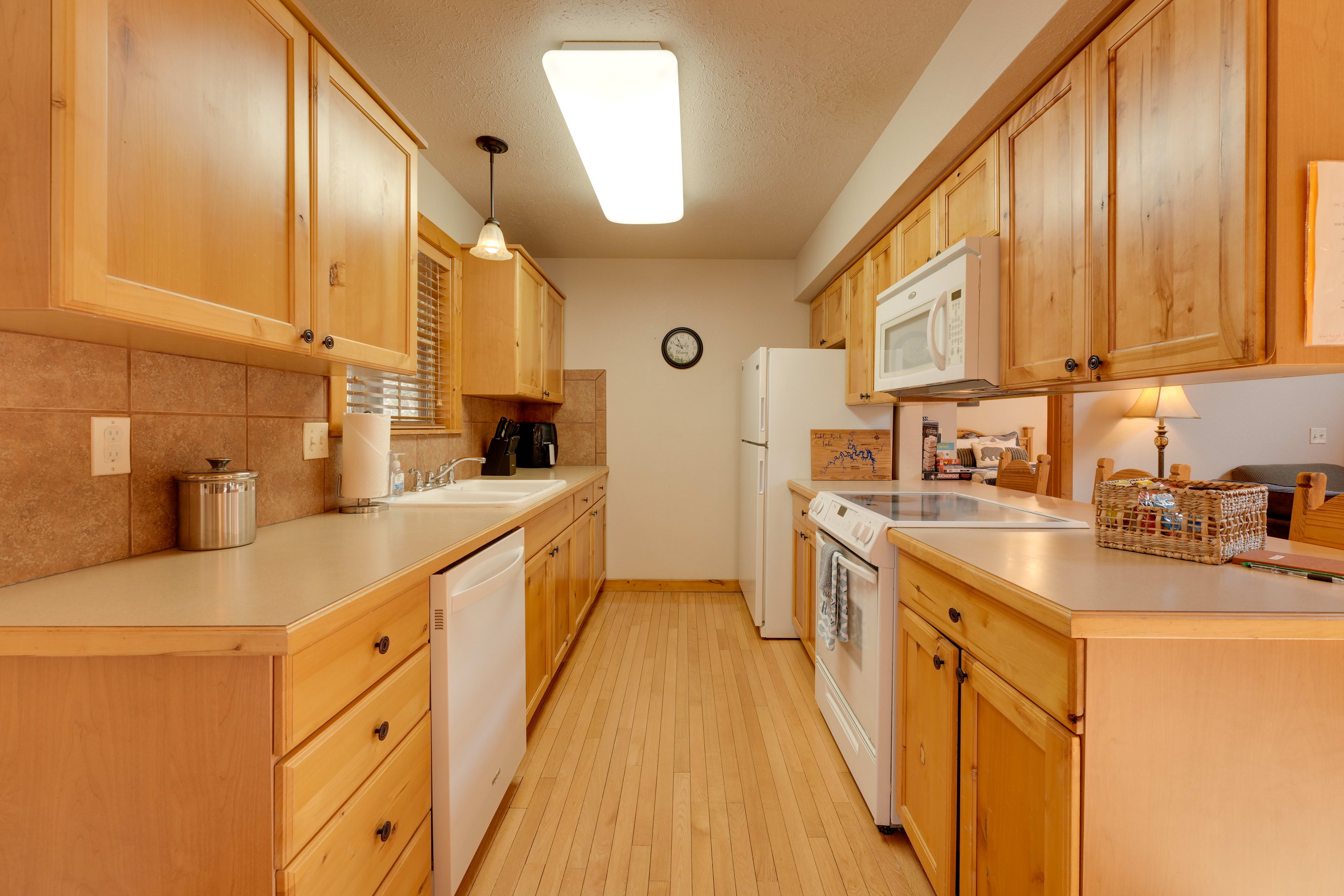 Kitchen | Fully Equipped | Drip Coffee Maker | Toaster