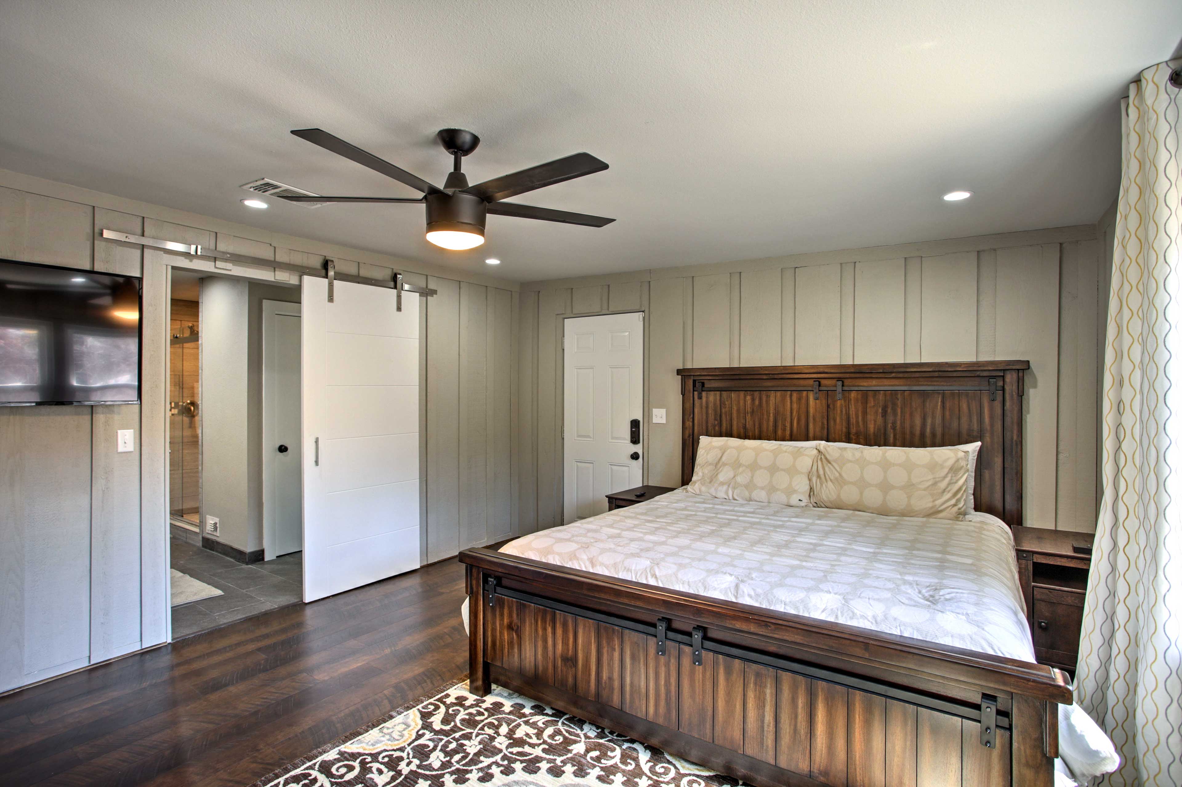 You’ll find restful nights of sleep in the king master suite.