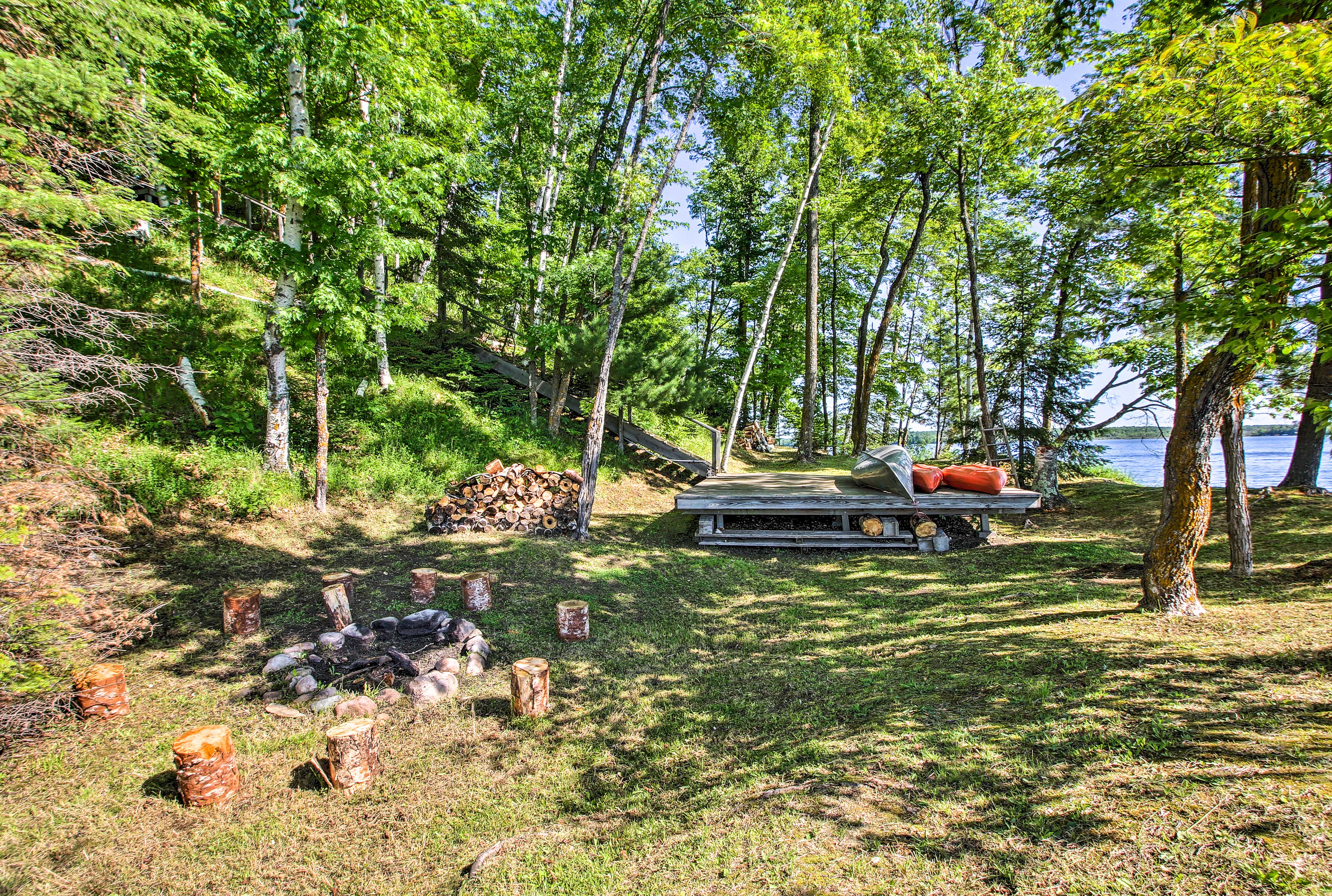 Backyard | Fire Pit