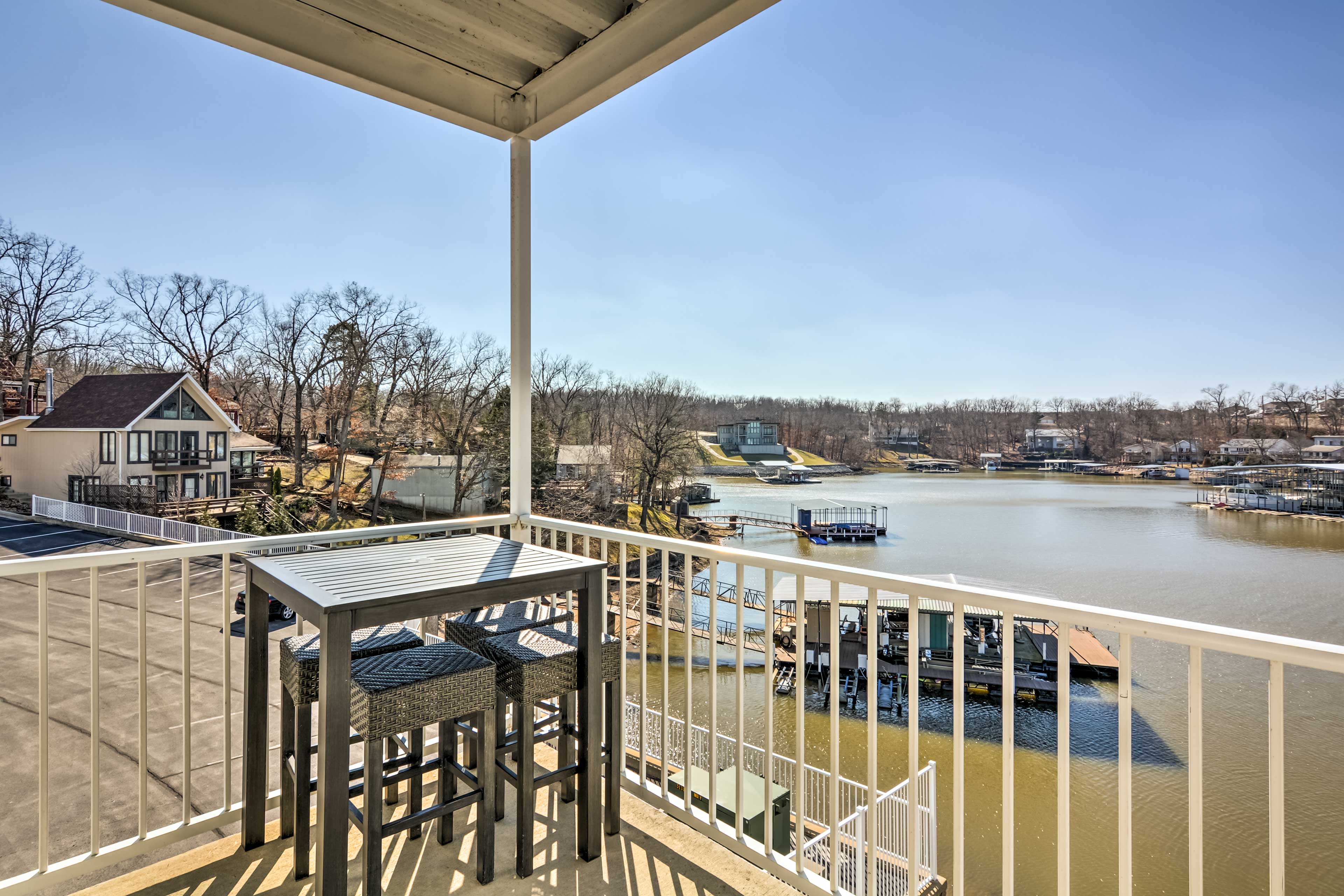 Furnished Porch