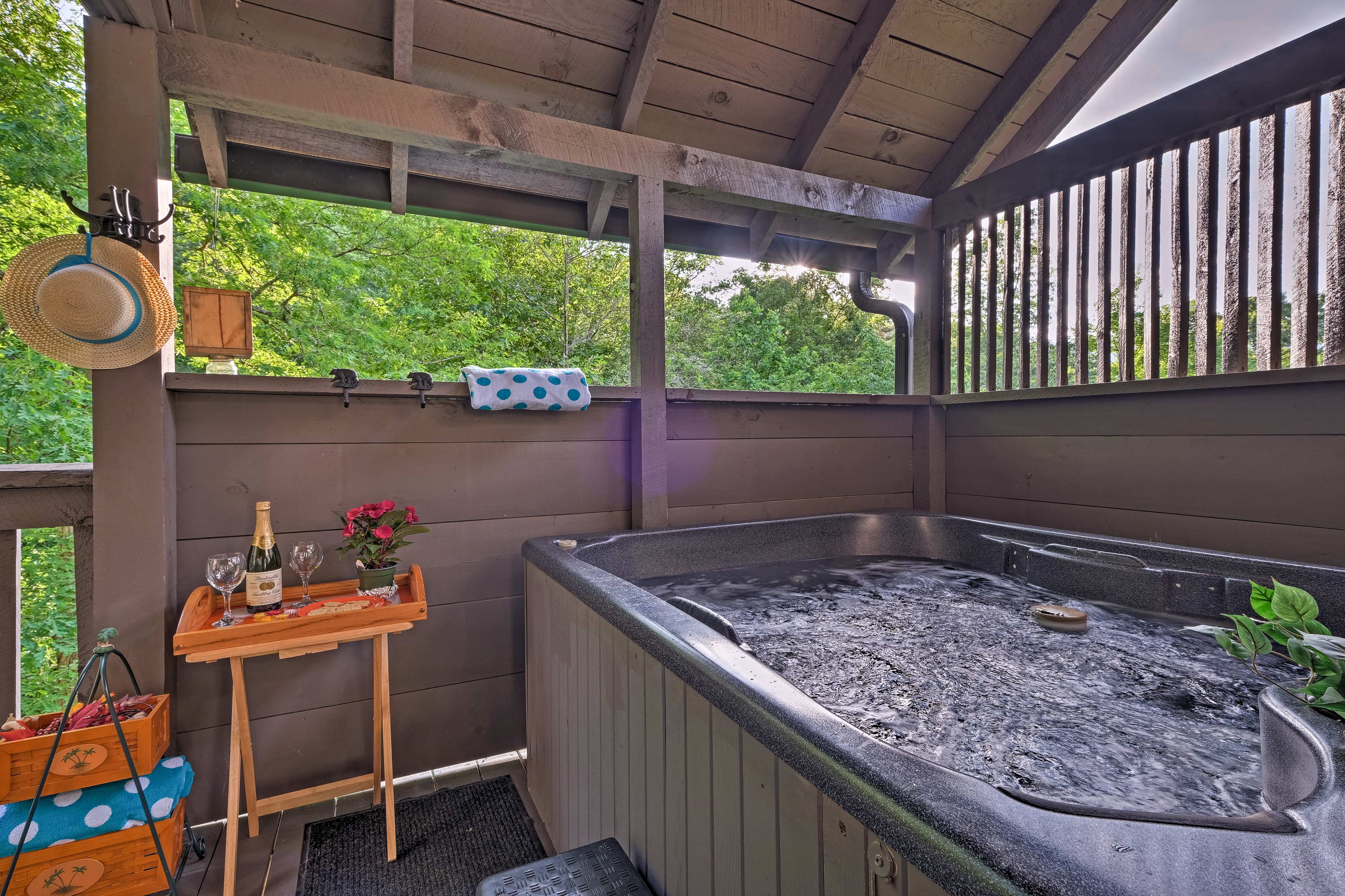 With a hot tub and deck, this home for 6 can't be beat.