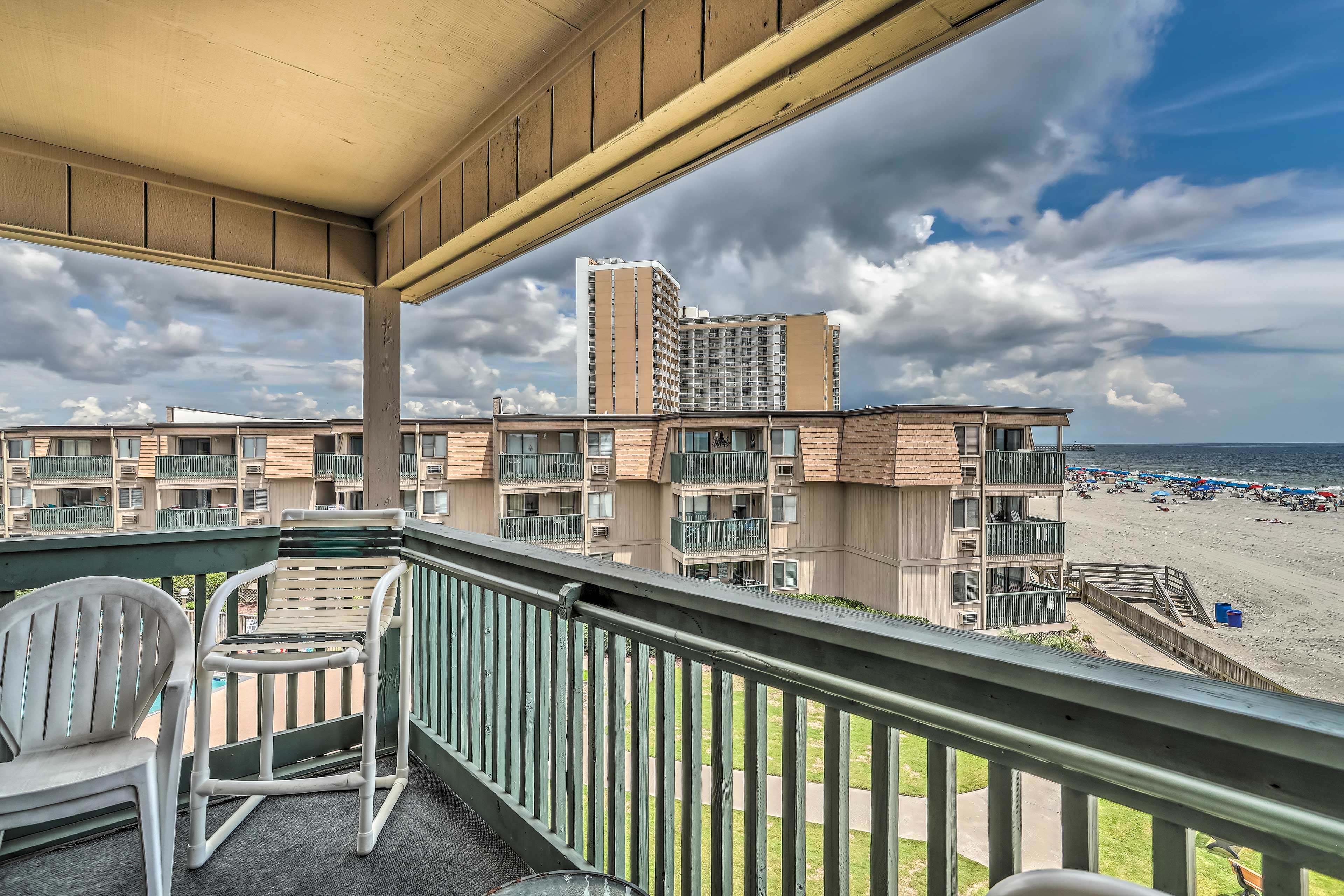 Private Balcony | Outdoor Seating