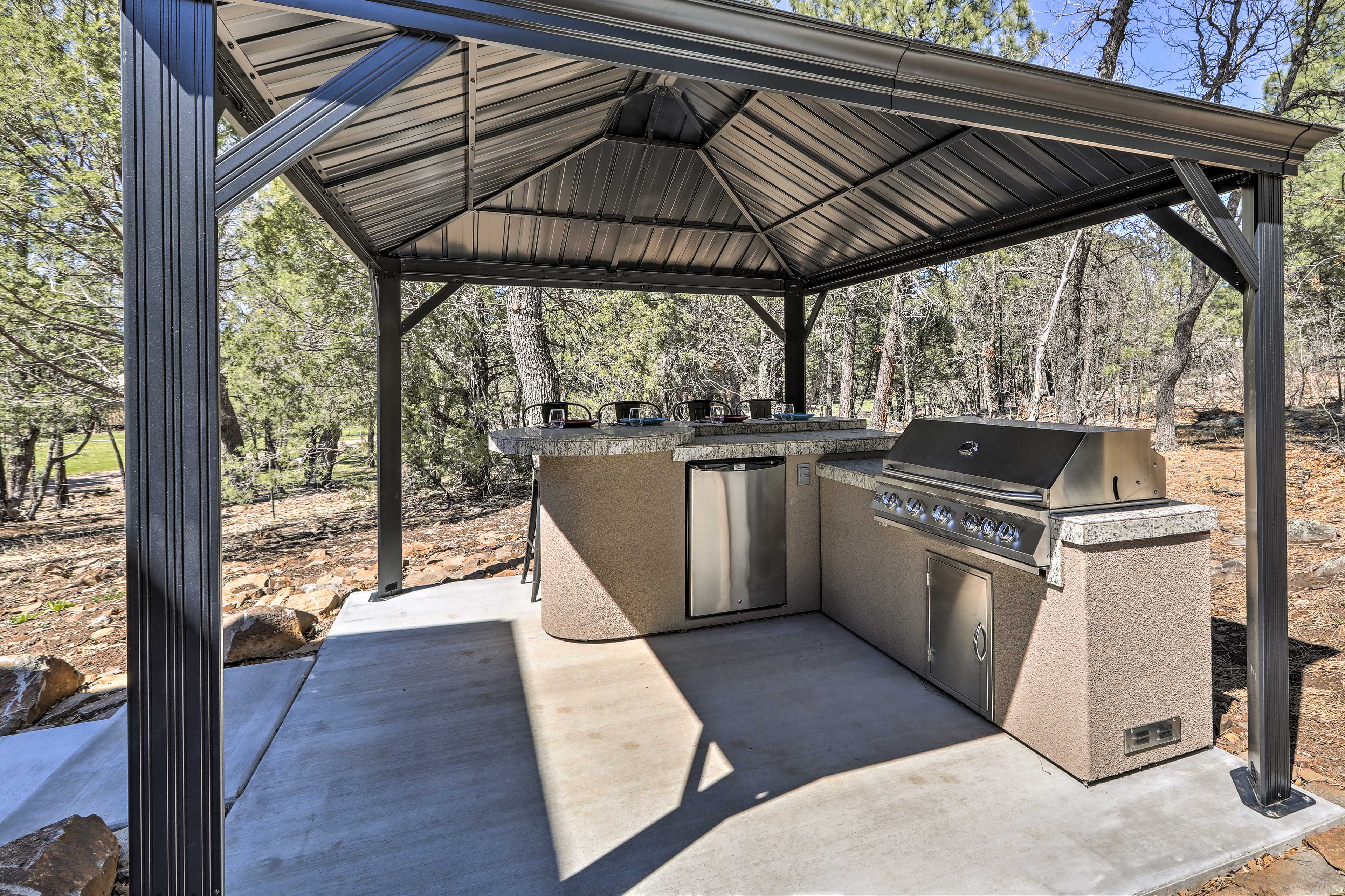 Outdoor Kitchen | Gas Grill