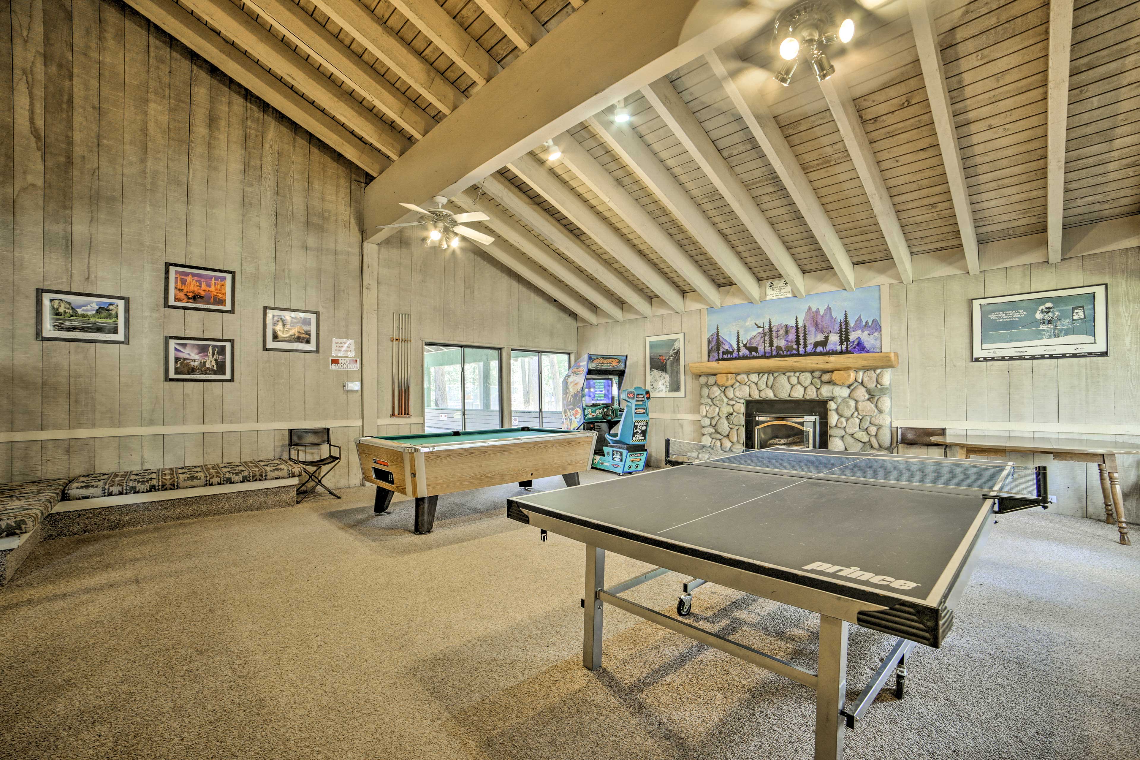 Community Amenities | Game Room