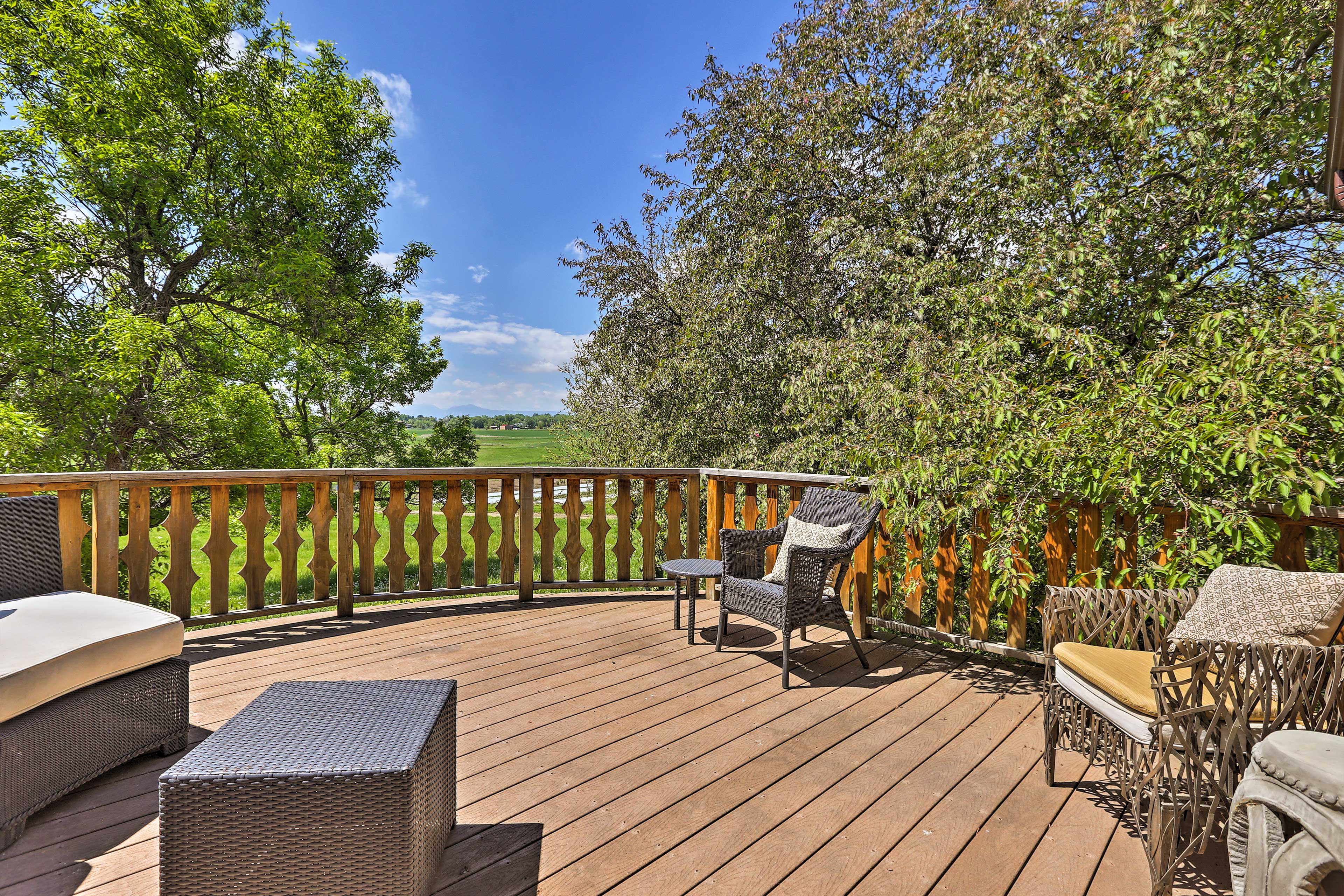 Lush foliage encloses the property.