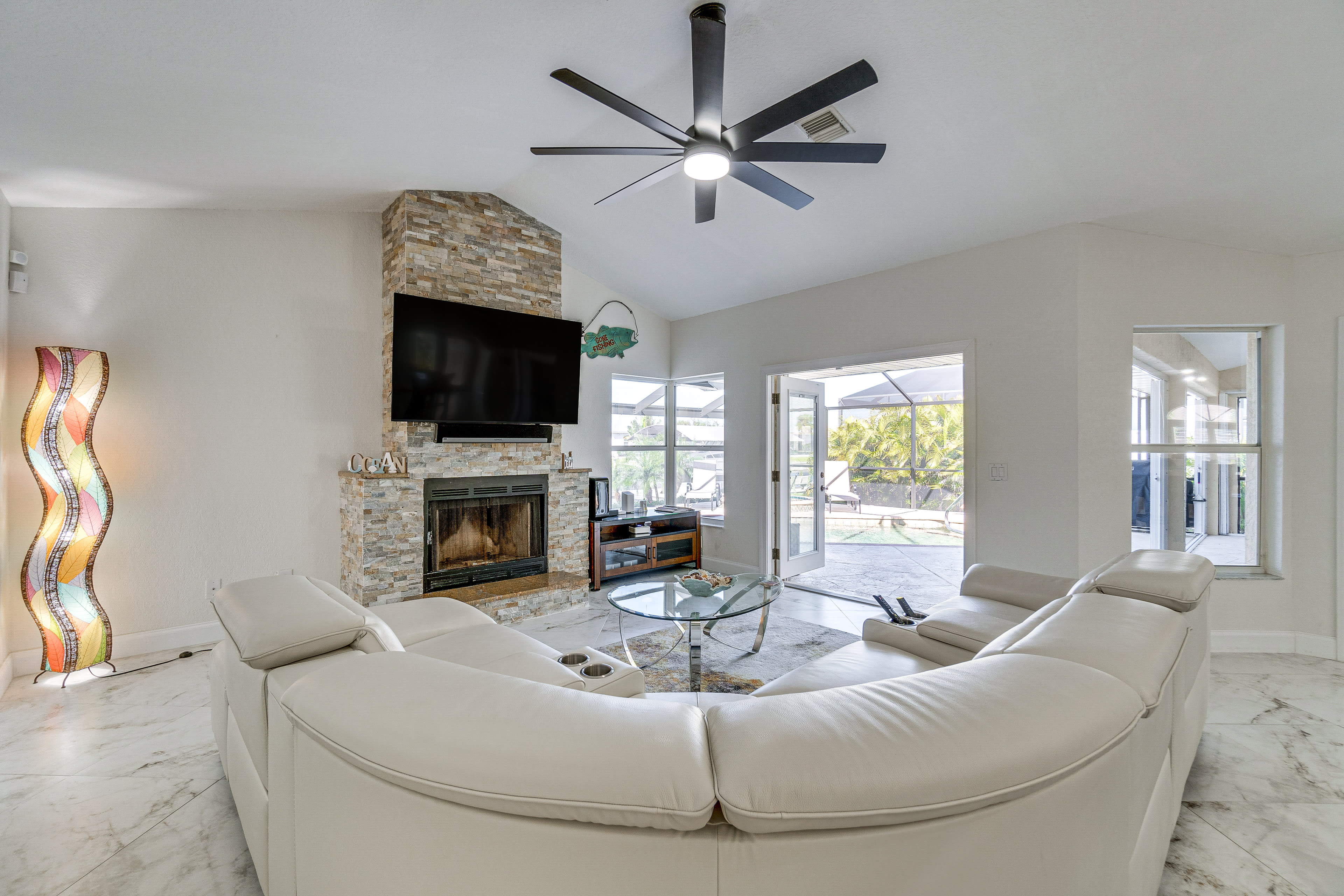 Living Area | Central Air Conditioning | Fireplace (Decorative Only)