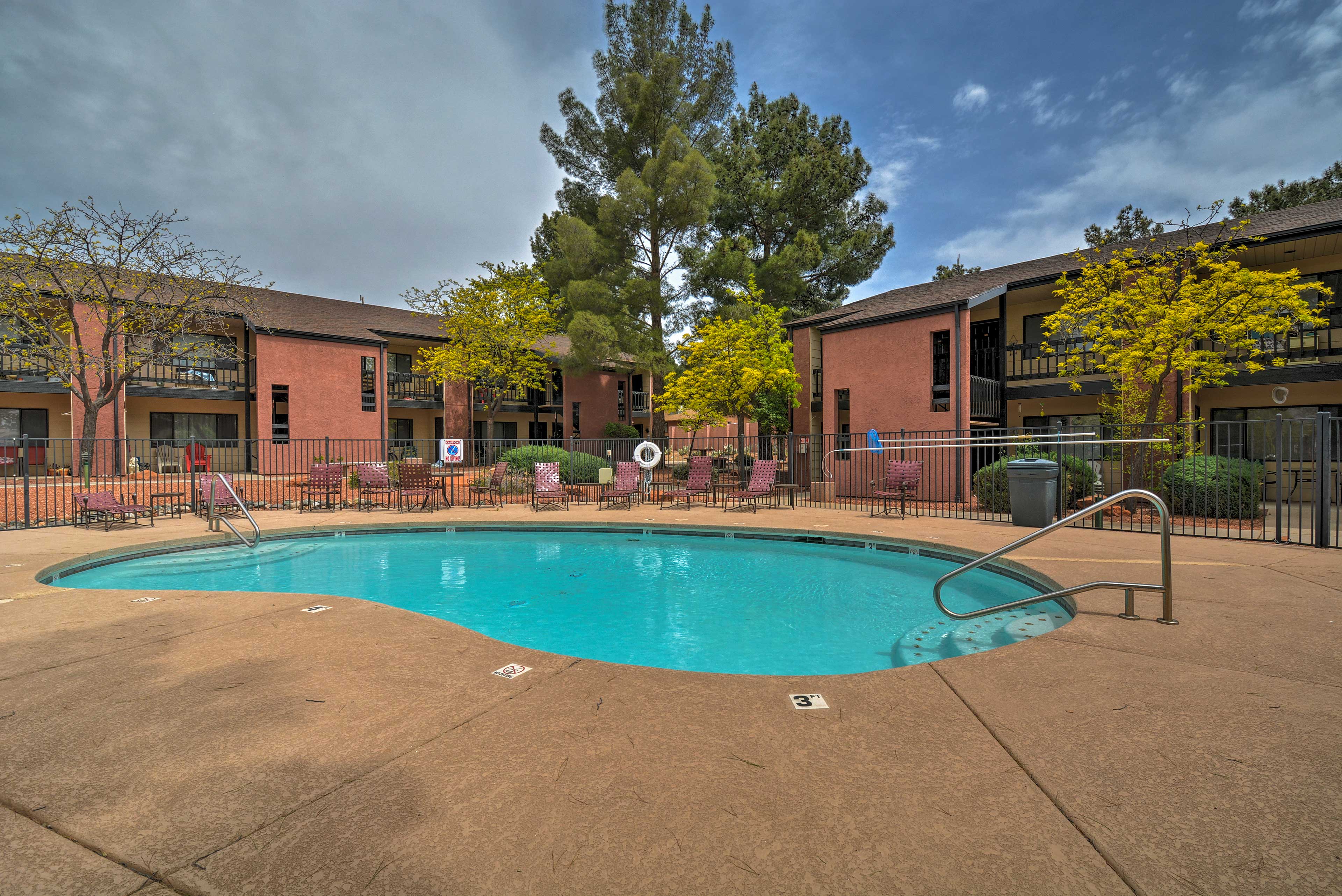 Community Outdoor Pool