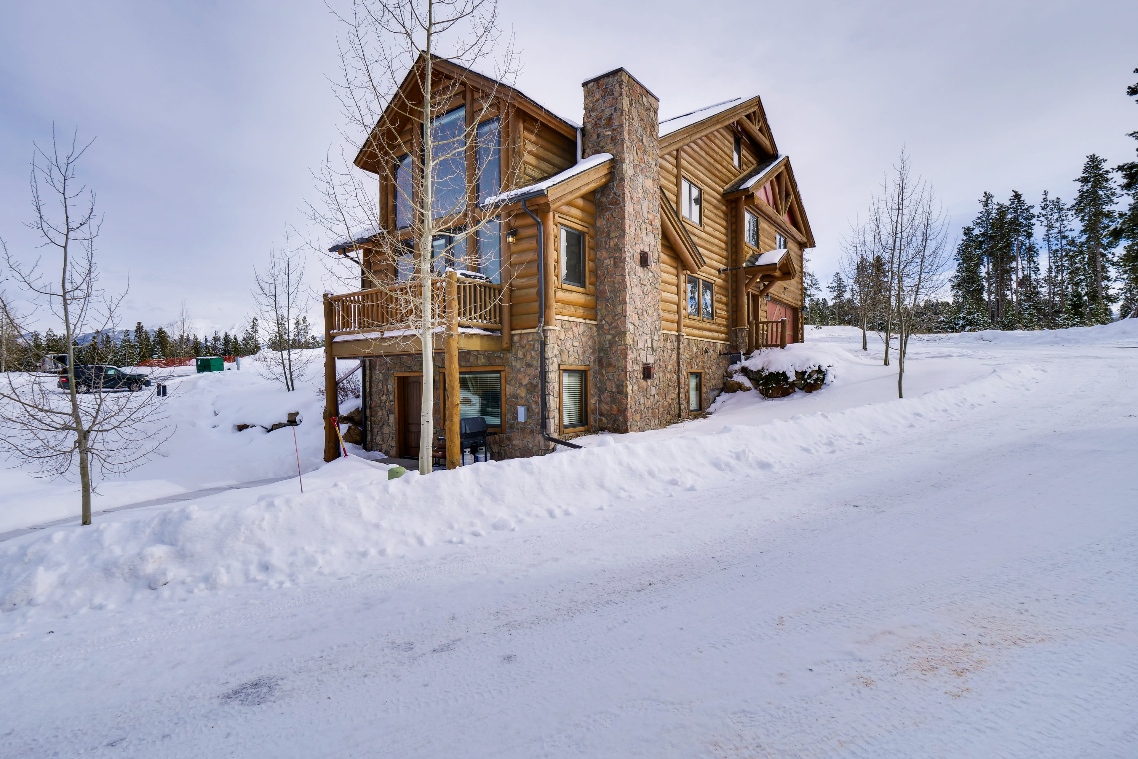 Exterior | 3 Mi from Winter Park Ski Resort!