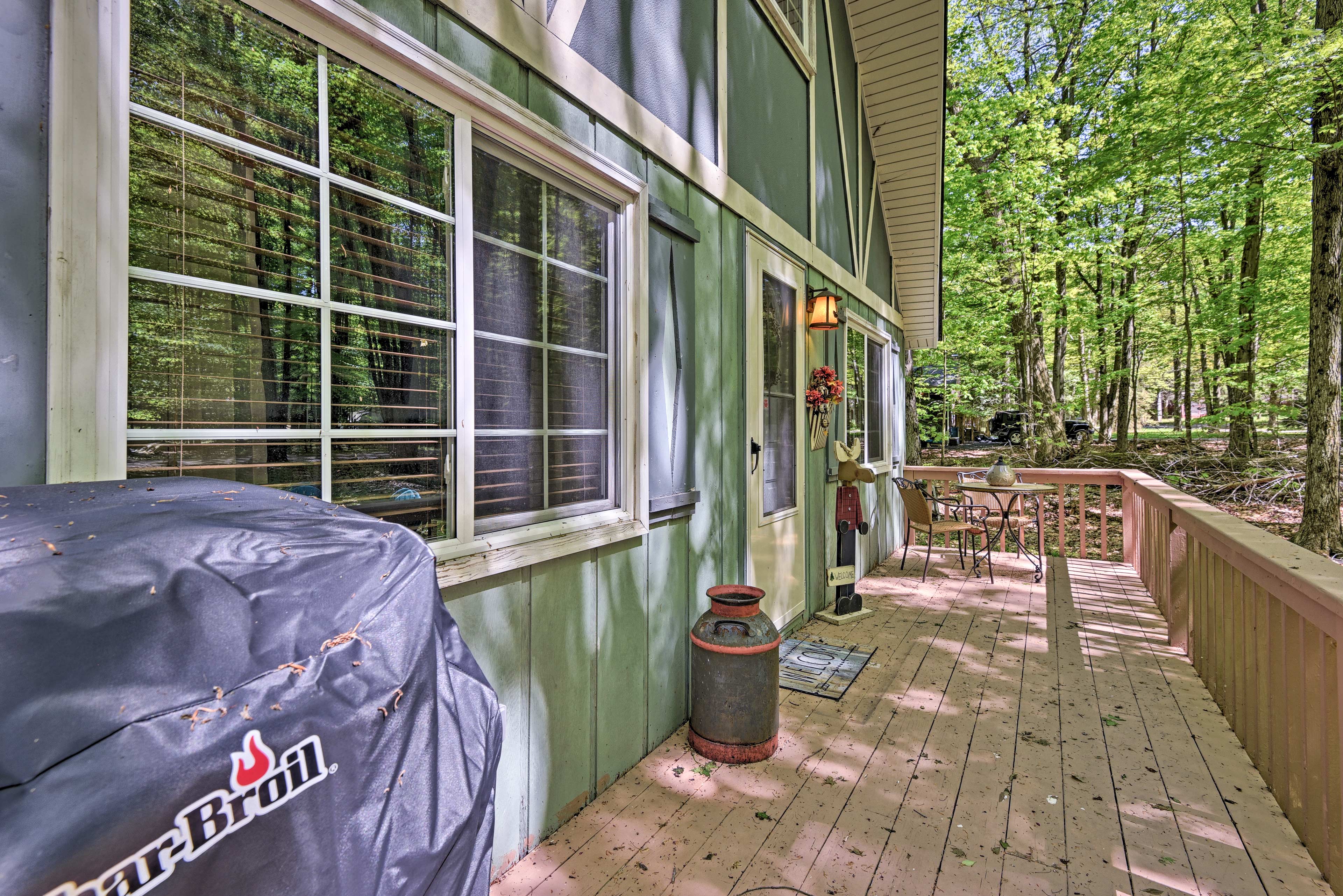 Private Deck | Outdoor Dining | Nearby Lake Access | 2-Story Property