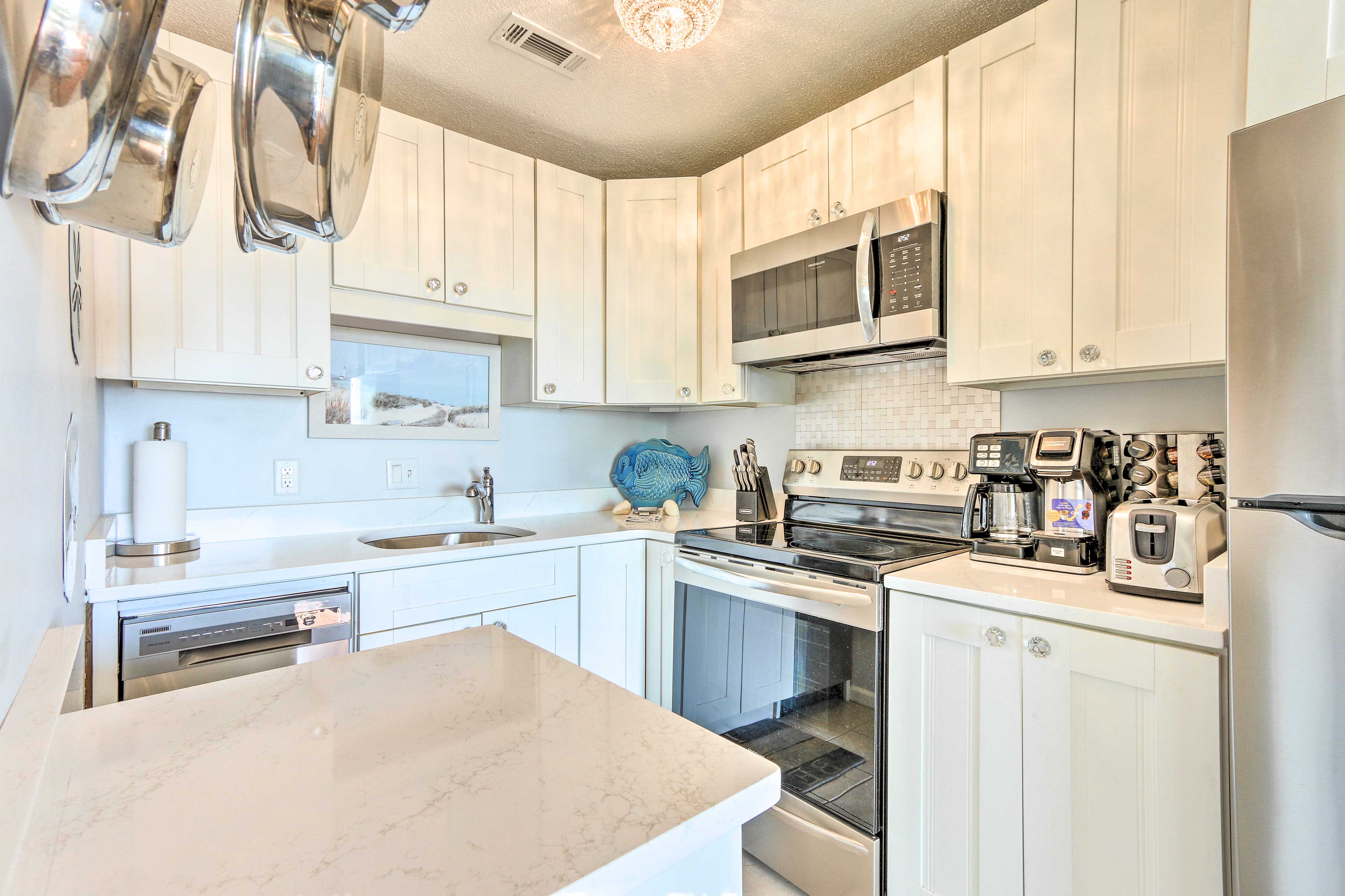 Kitchen | Fully Equipped