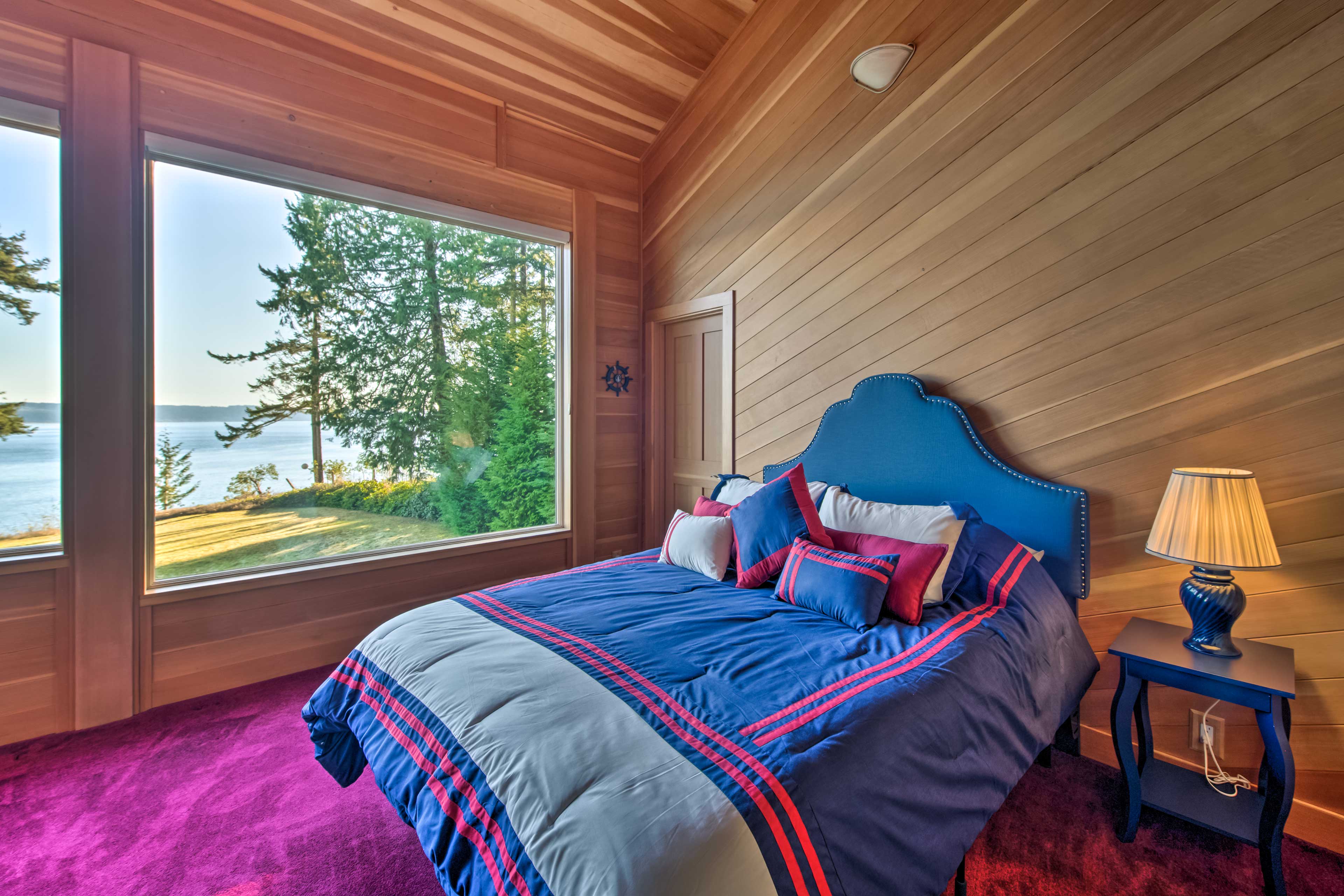 Bedroom 2 (Nautical Room) | Queen Bed | En-Suite Bathroom