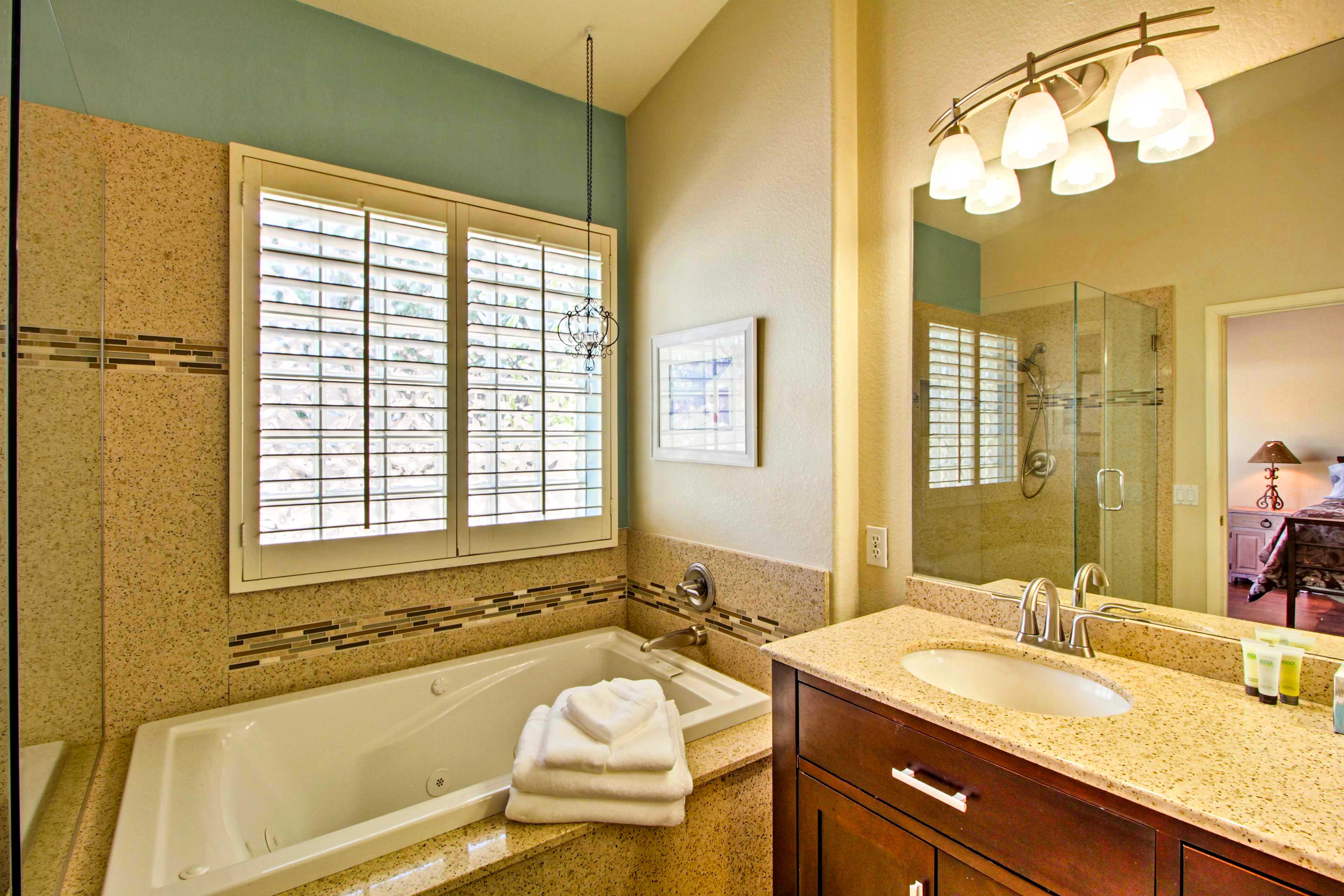 En-Suite Bathroom | Towels Provided