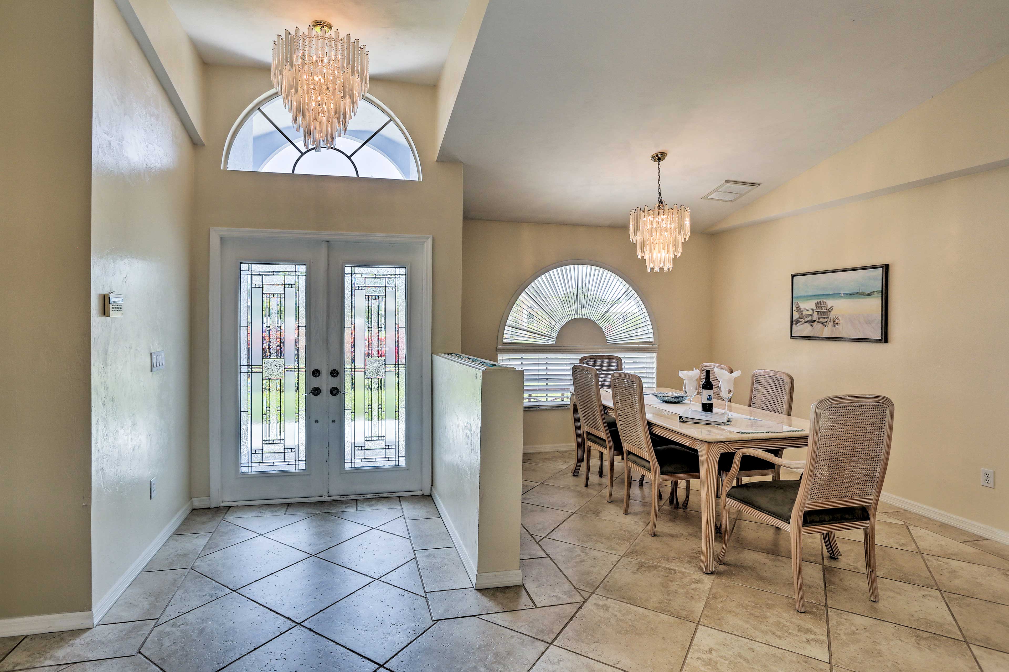 Whip up a fancy dinner and eat in style in this elegant dining table for 6.