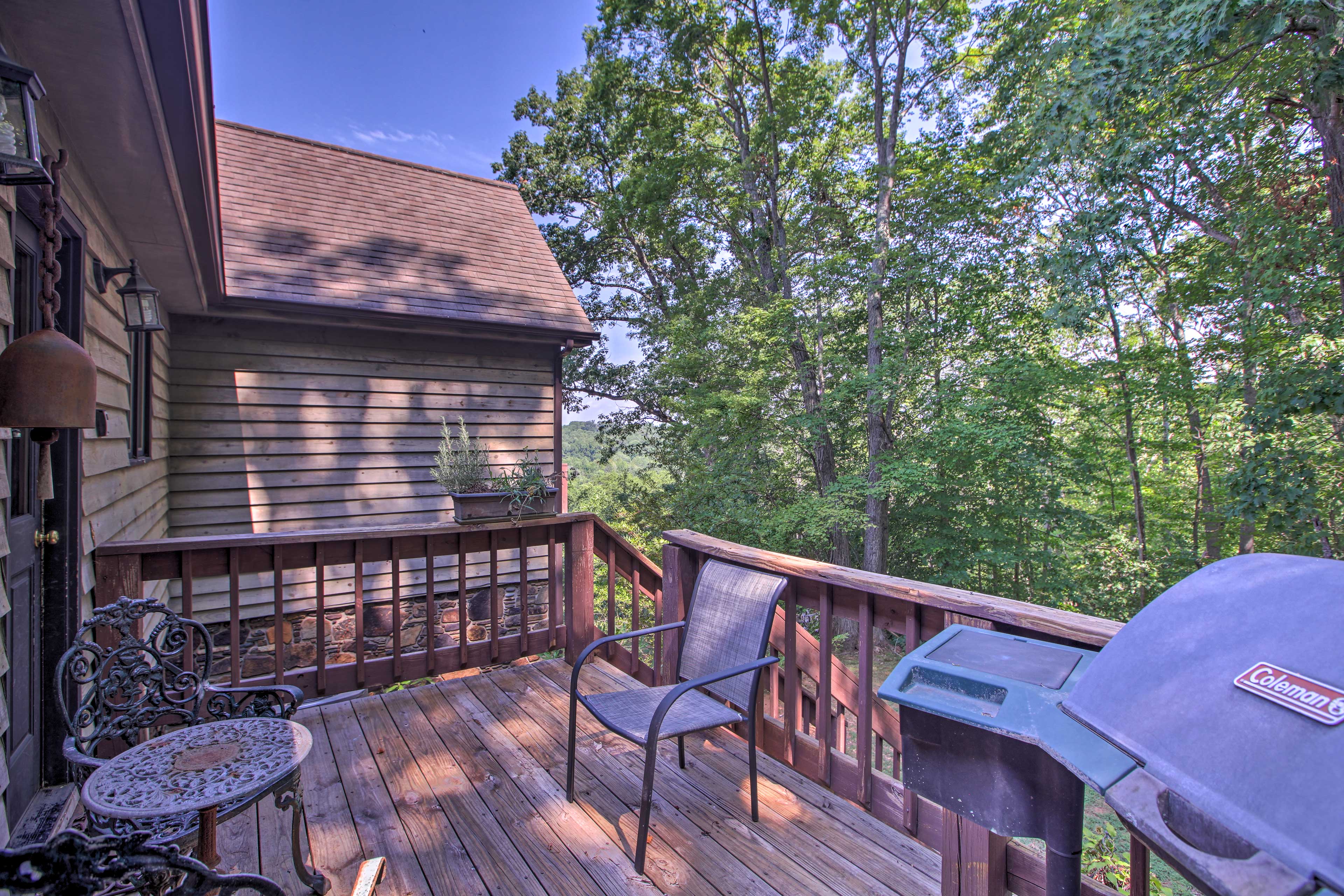 Private Deck