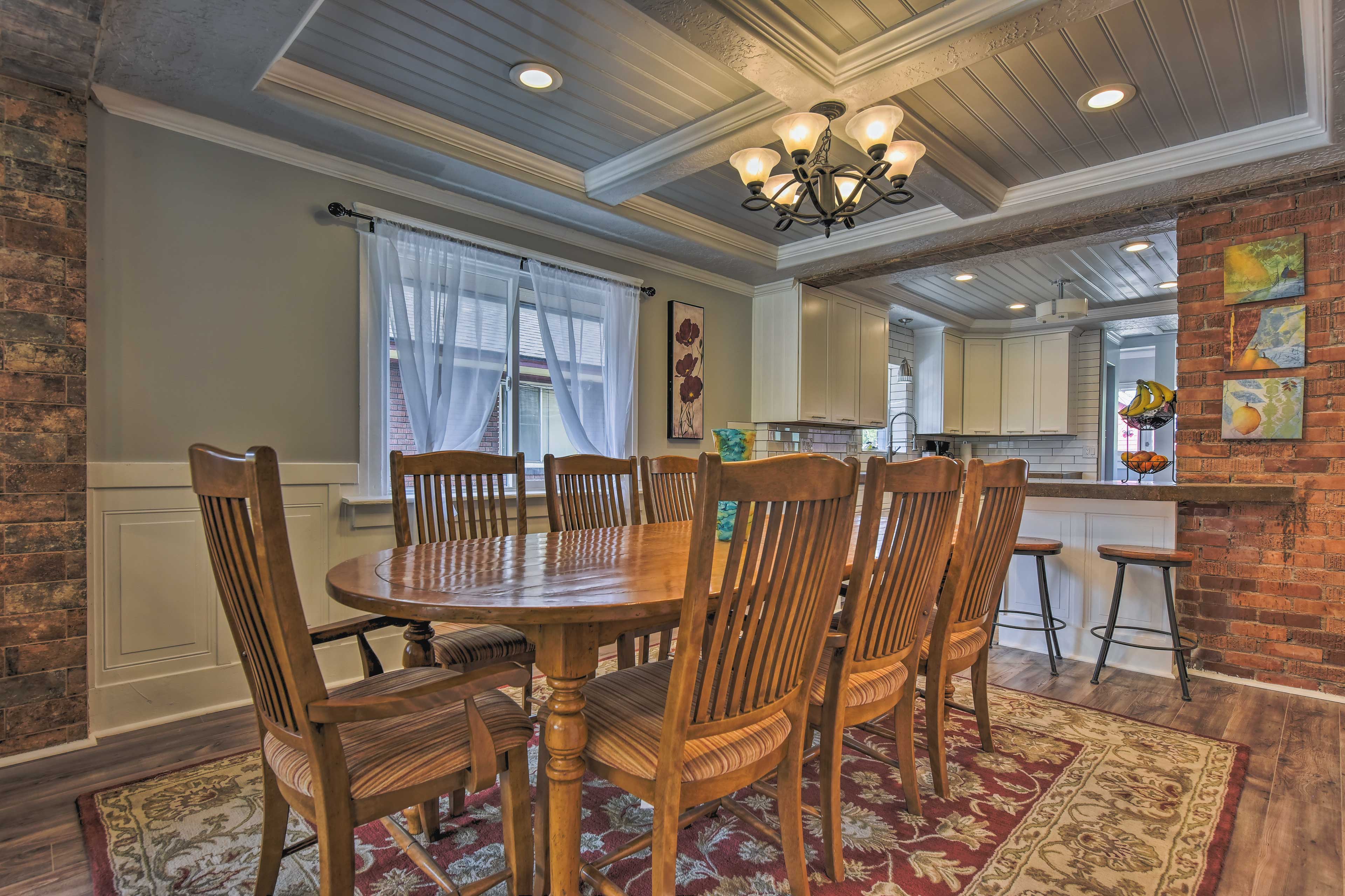 Dining Room | Dishware/Flatware