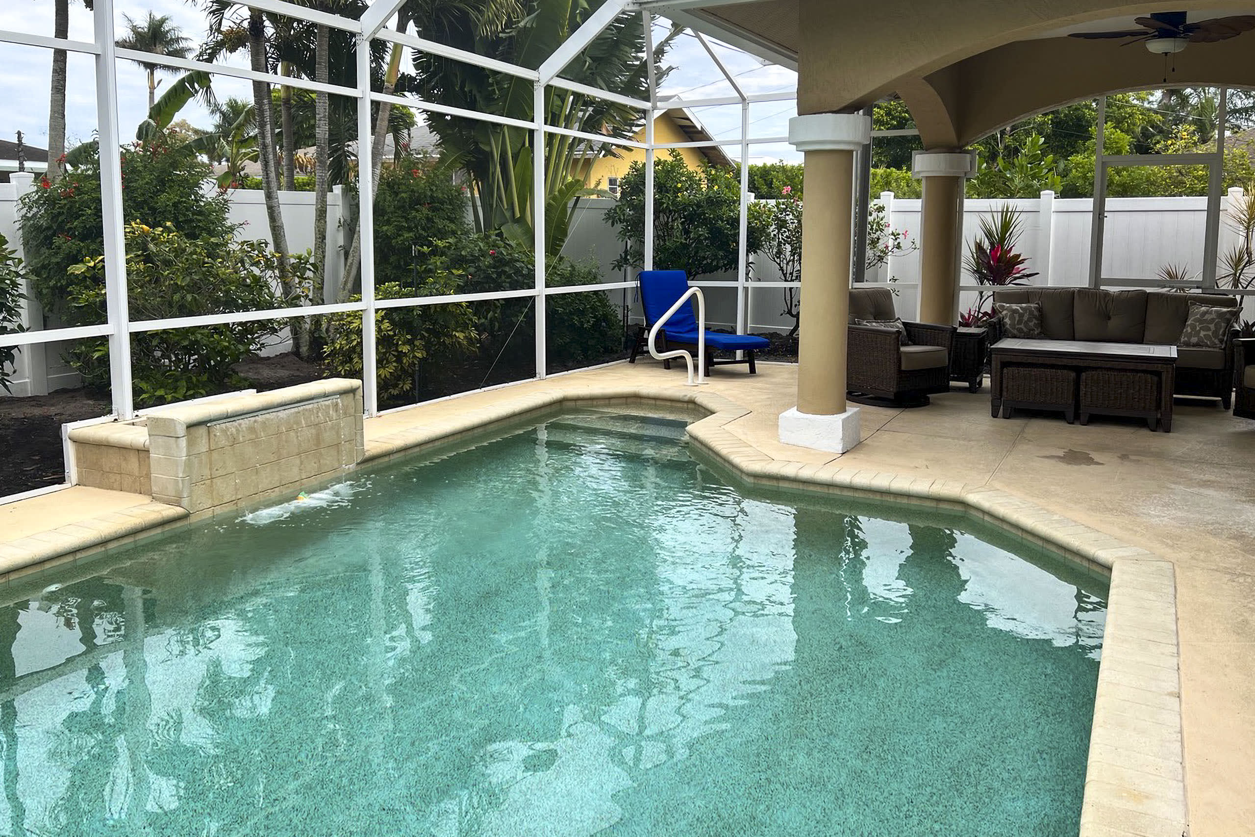 Naples Vacation Rental | 4BR | 2.5BA | 2,200 Sq Ft | Free WiFi