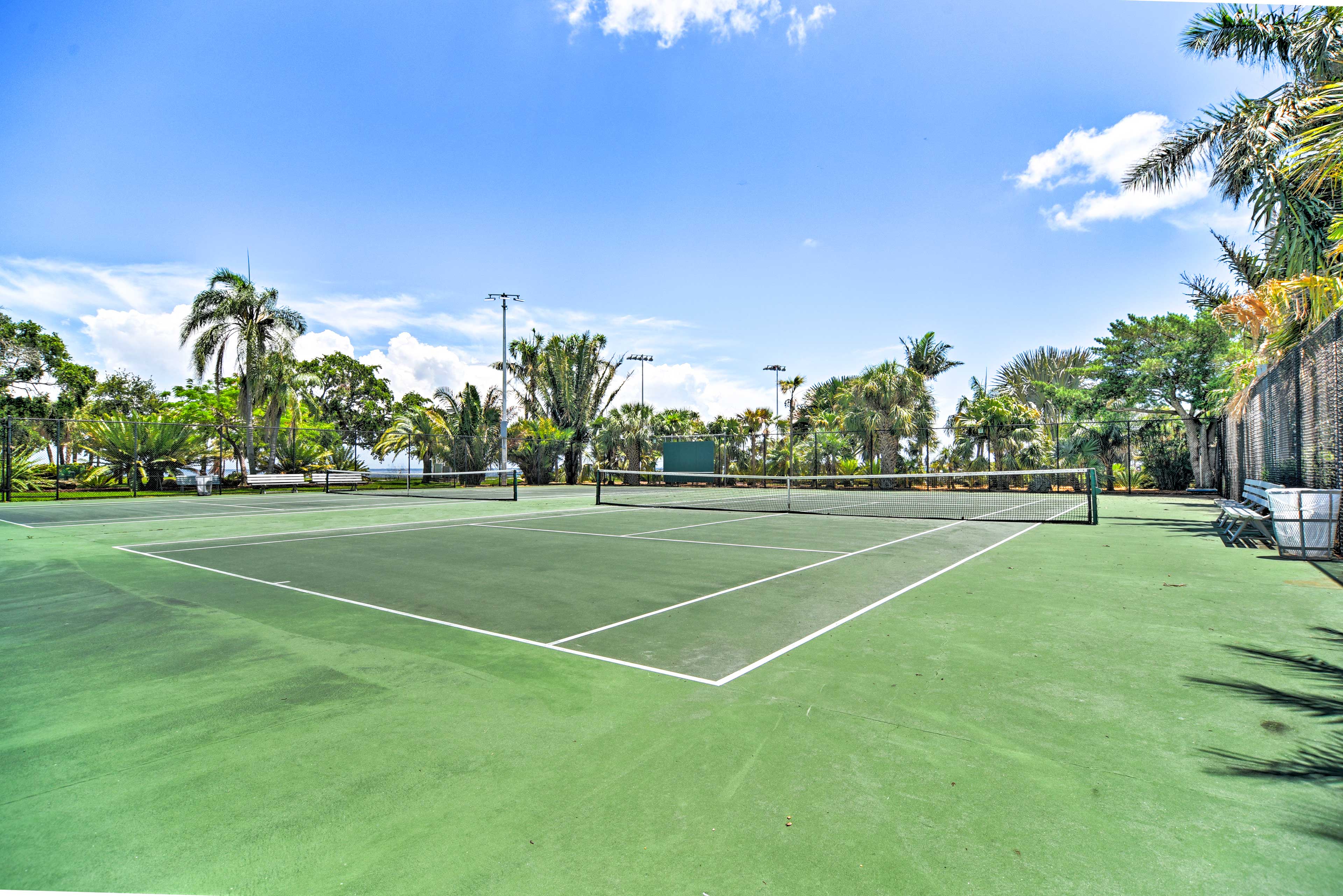 Sign up for a tennis lesson on your vacation!