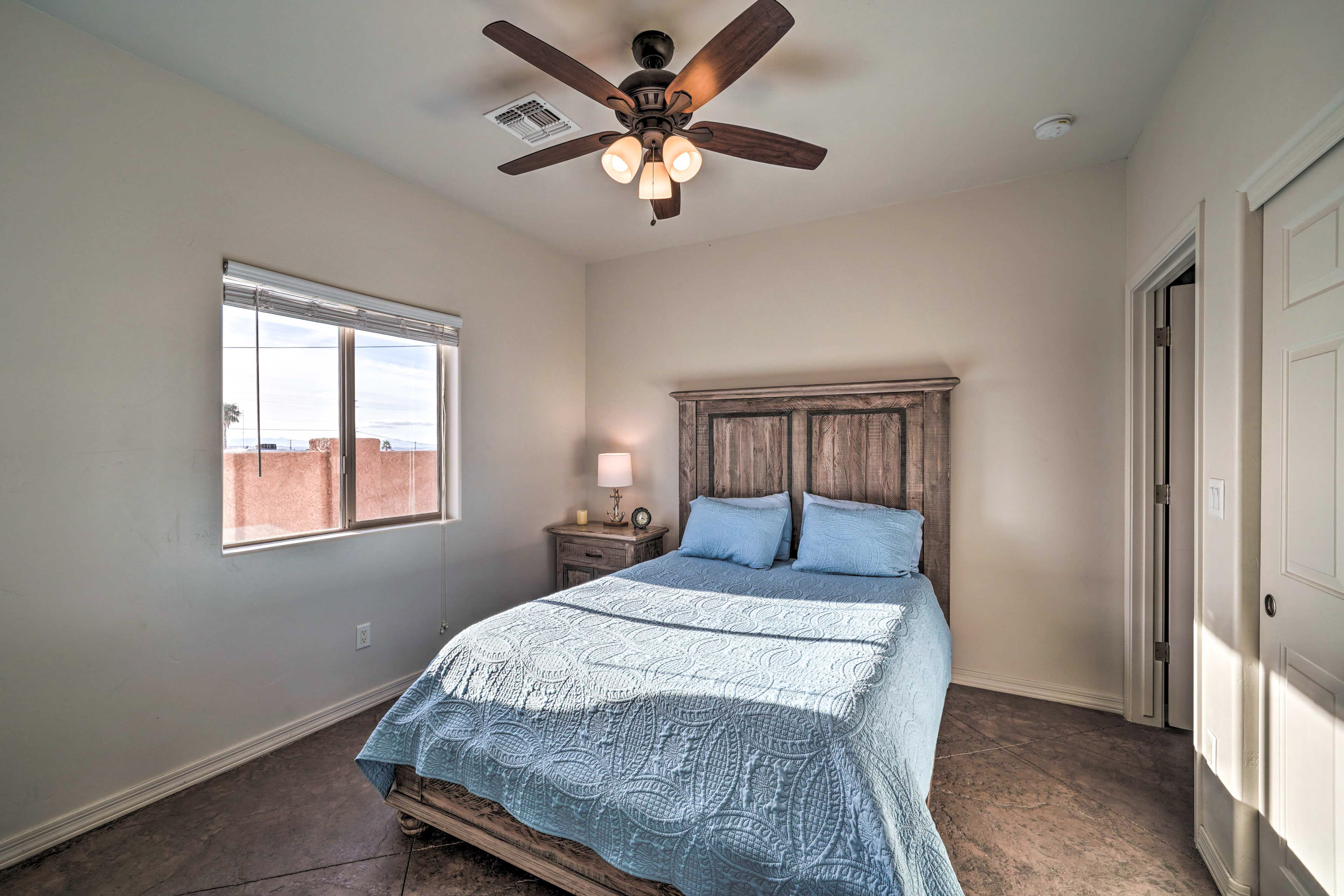 Bedroom 4 (Casita) | Queen Bed