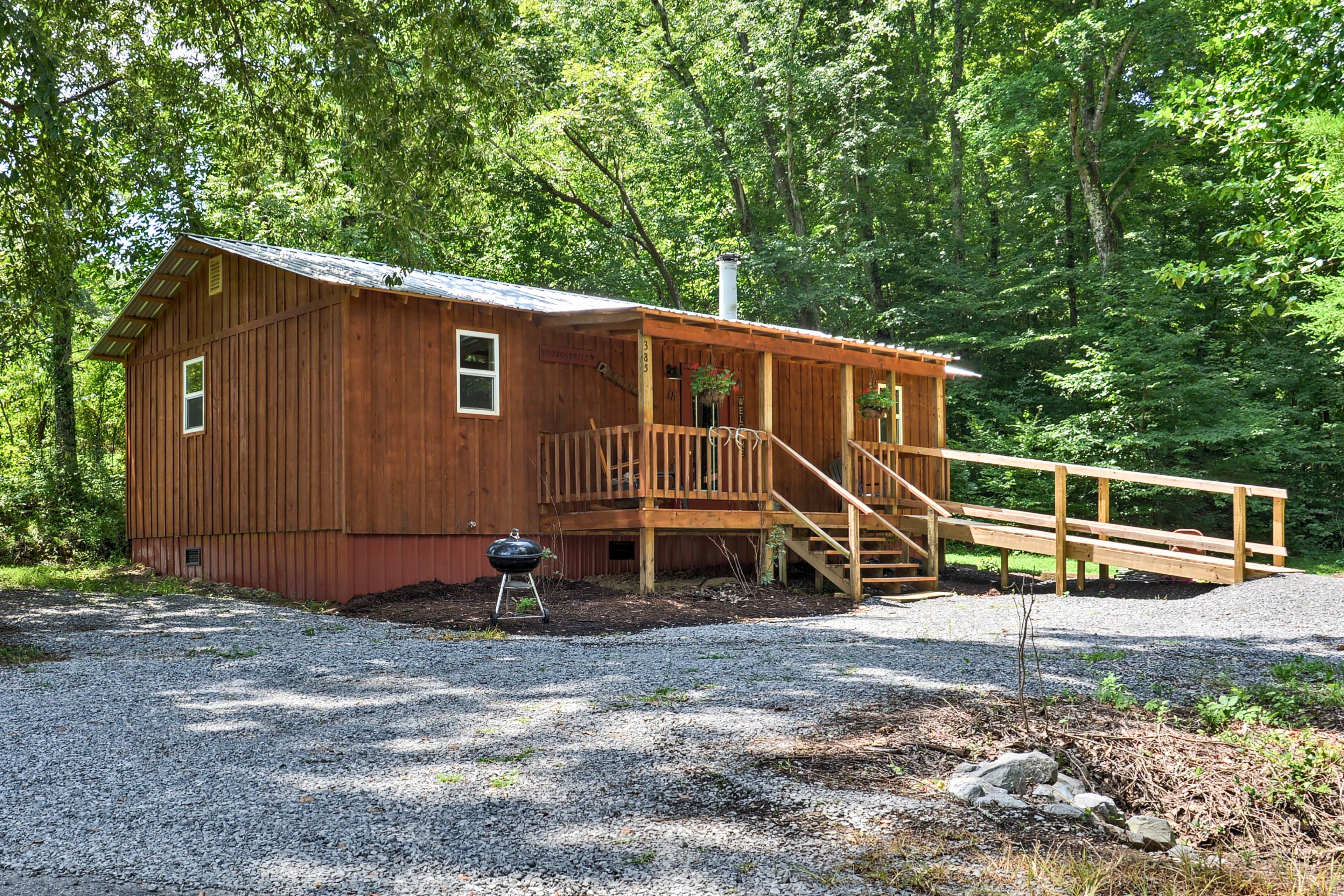 Parking | Carport (1 Vehicle) | Driveway (7 Vehicles)