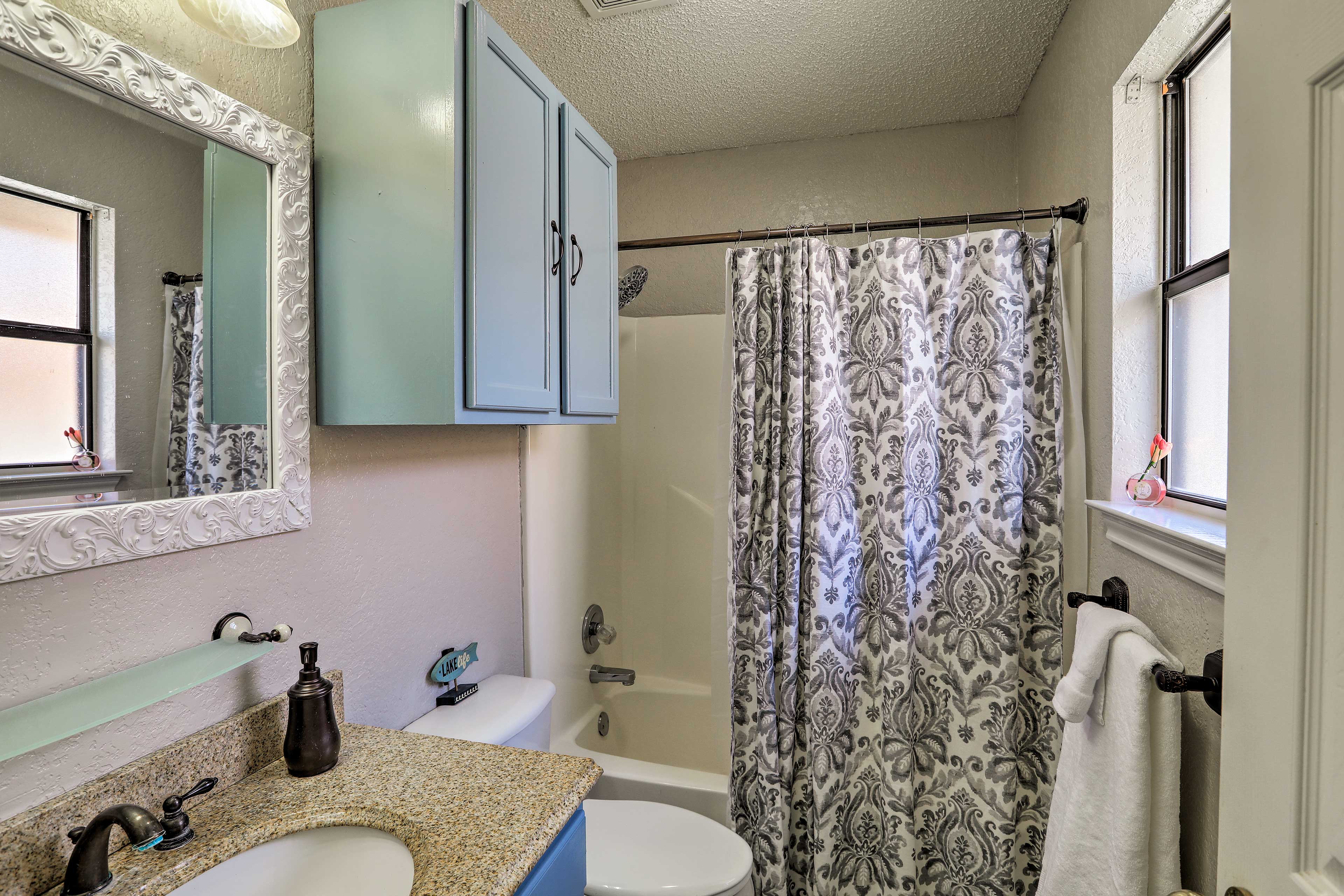 En-Suite Bathroom | Lower Level