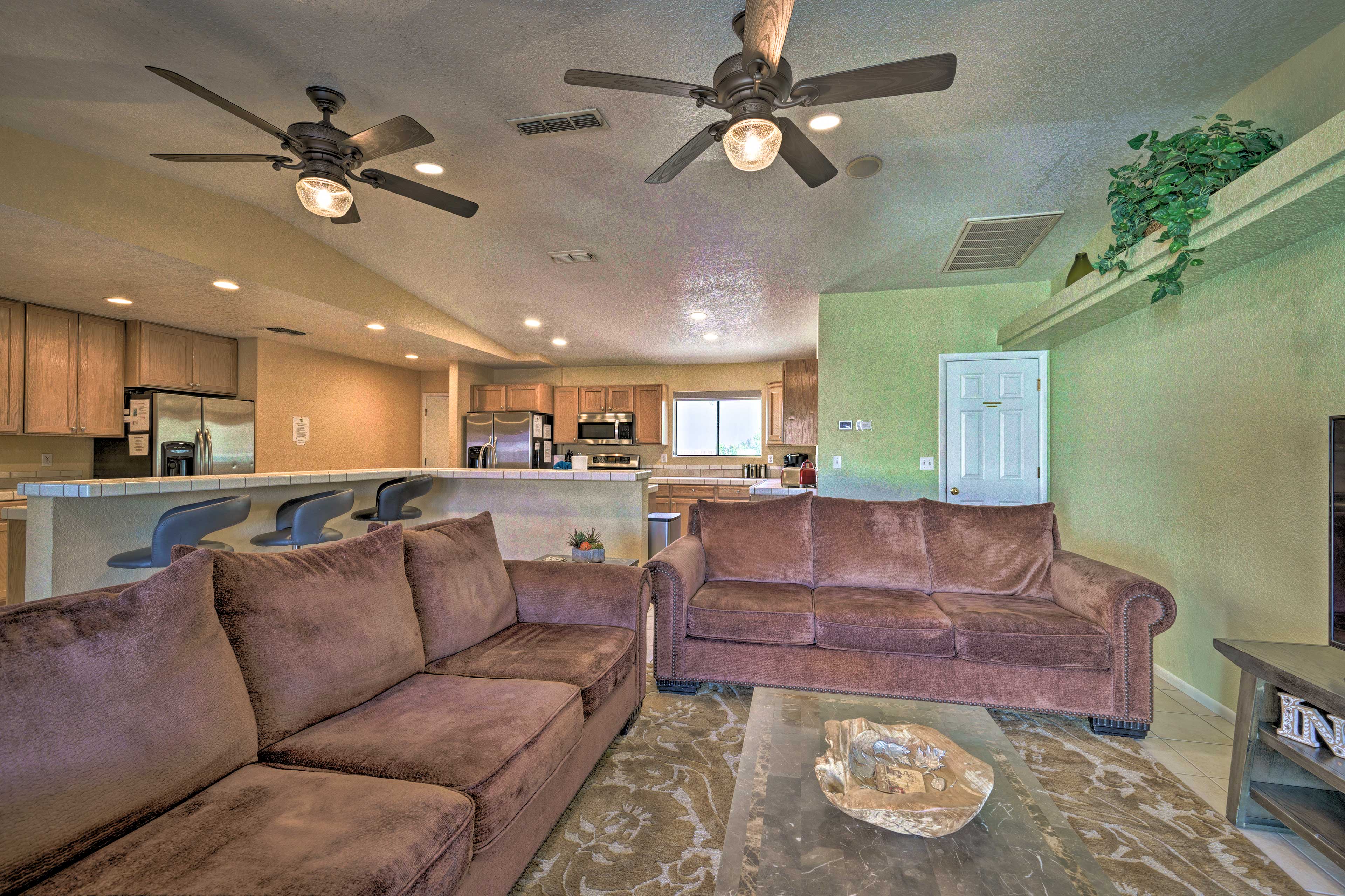 Living Room | Free WiFi | Central A/C | Cable TV | Single-Story Home