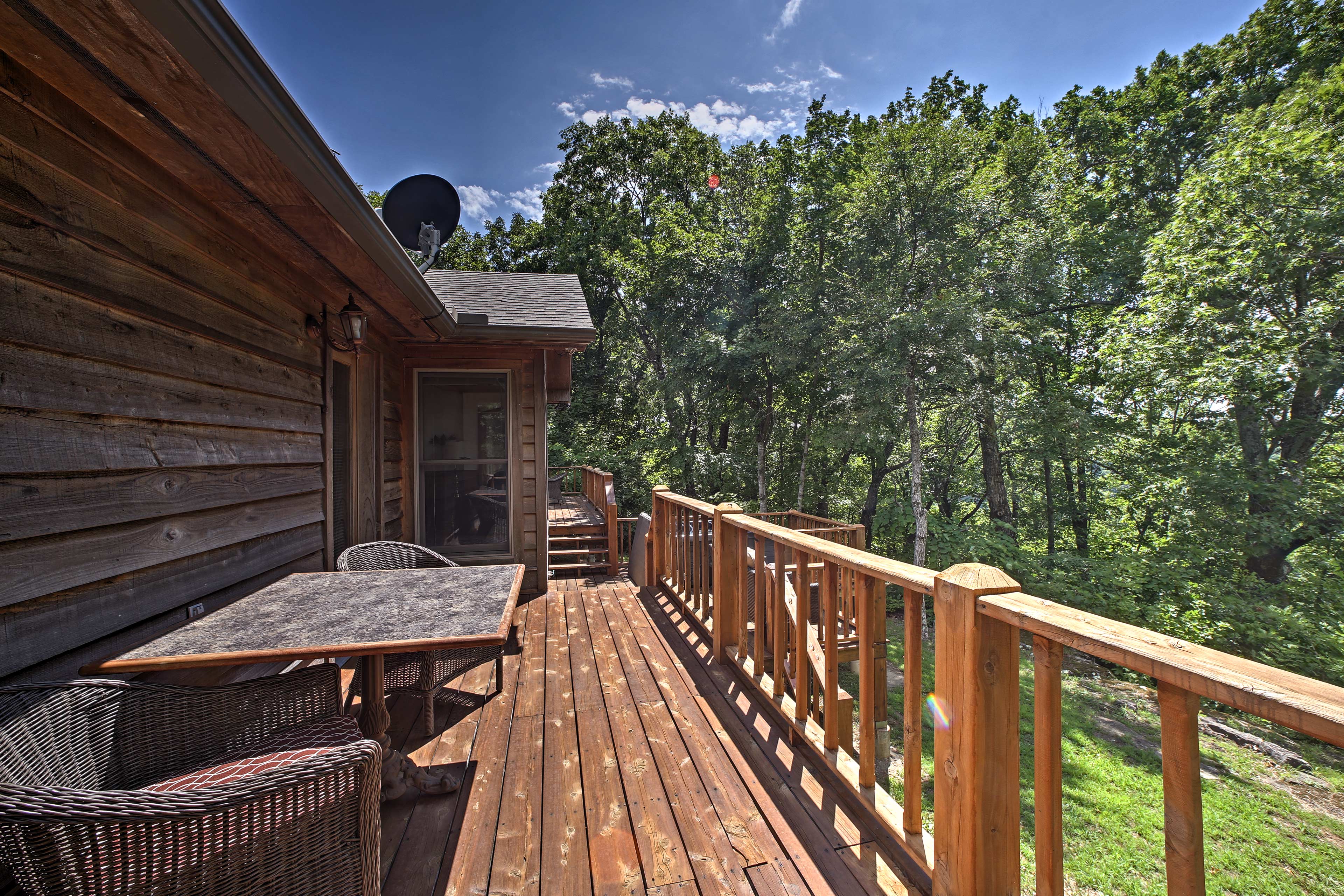 Enjoy breakfast with a view on the deck.