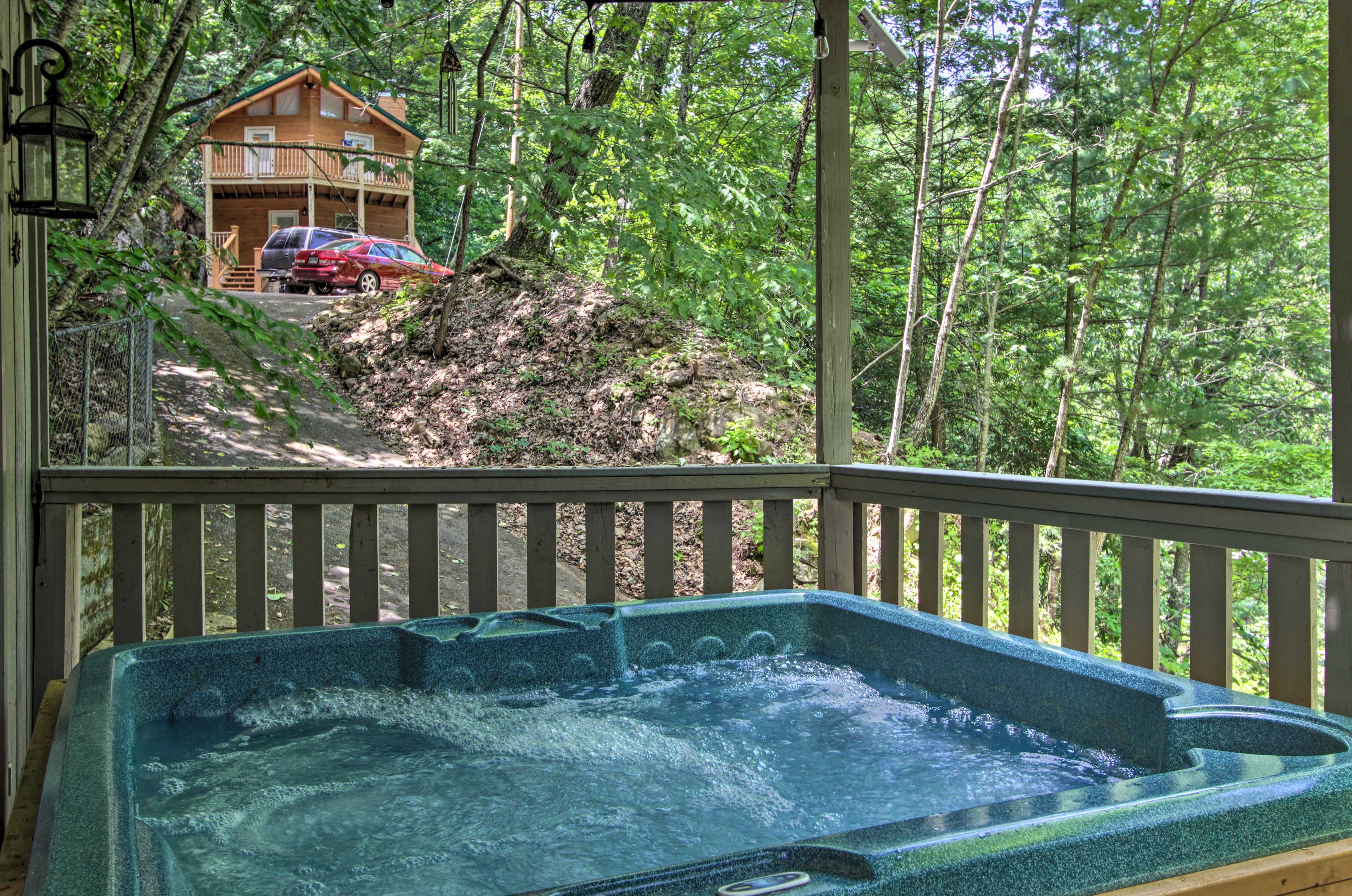 Deck | Private Hot Tub