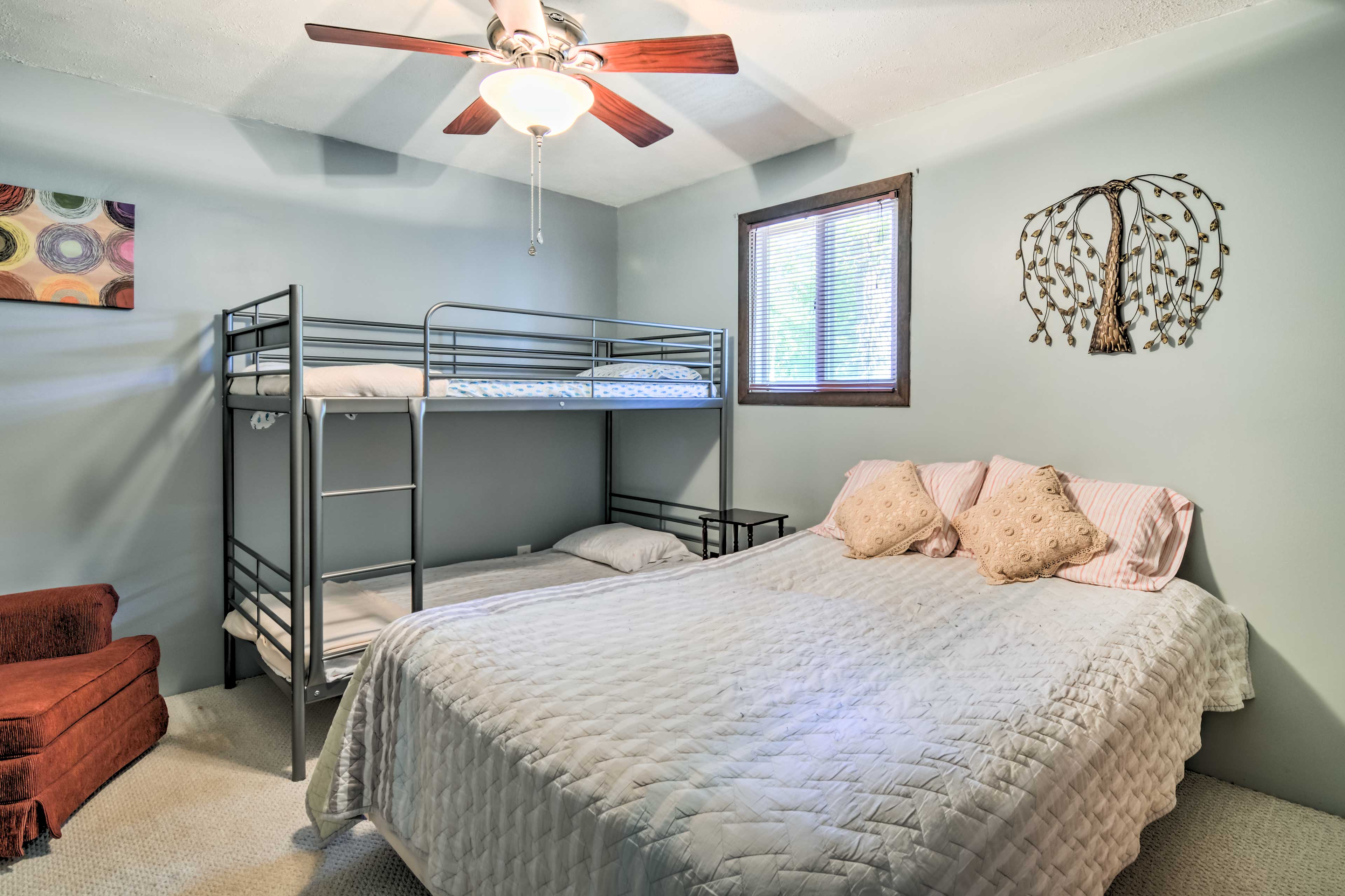 Bedroom 2 | Queen Bed | Twin Bunk Bed