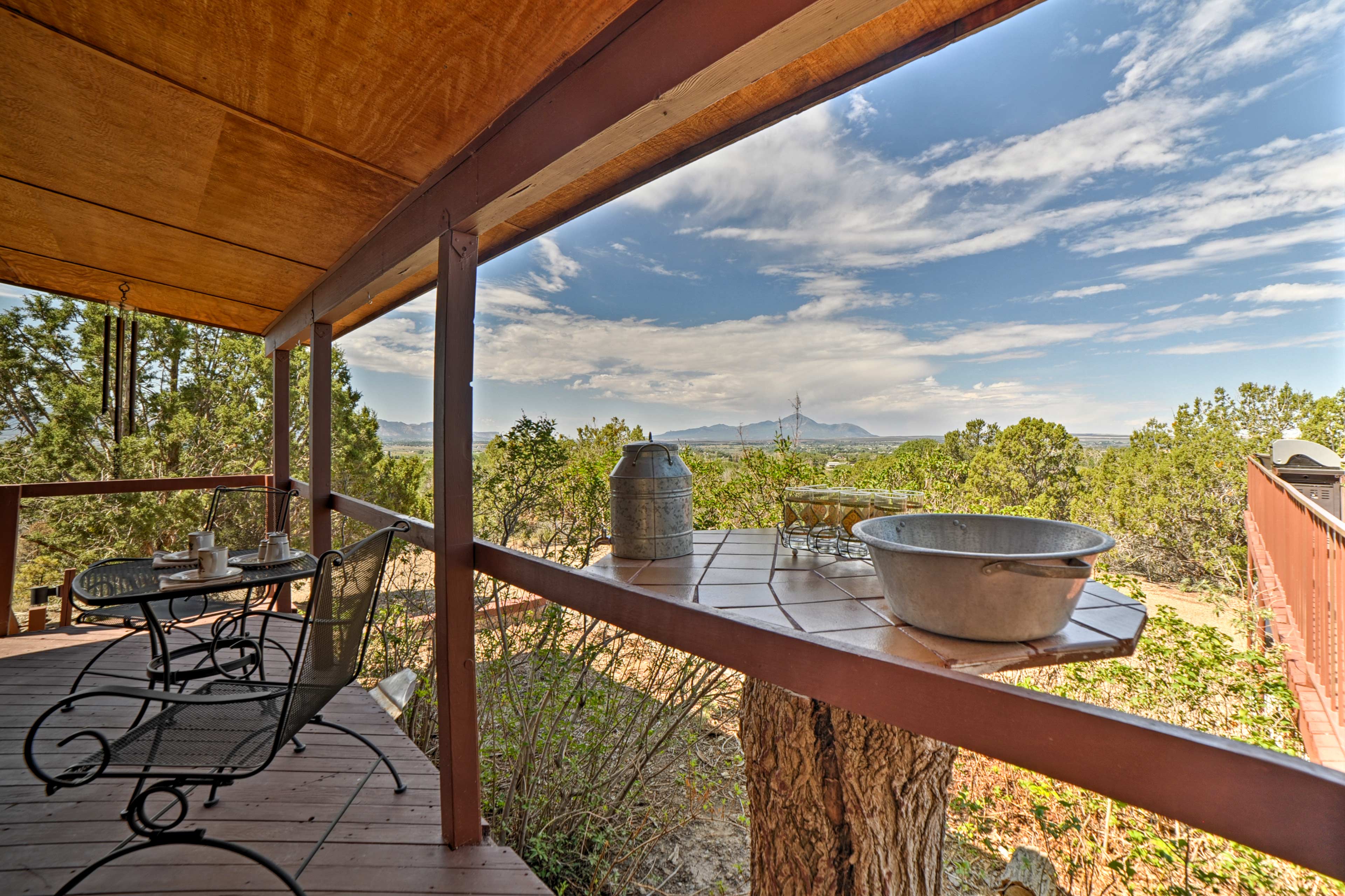 The large wraparound porch offers 360 degree views!