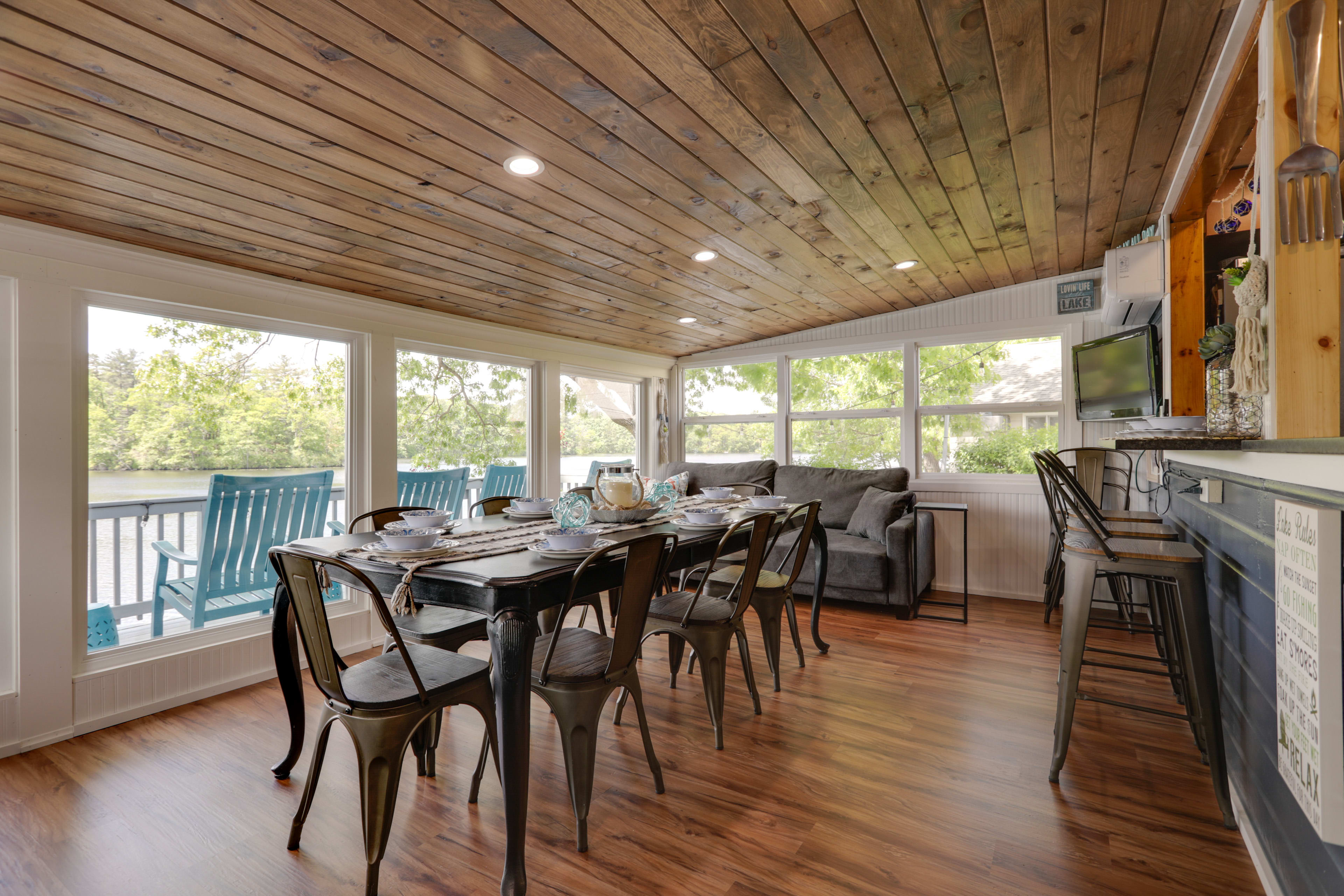 Screened-In Porch | Dining Area | Dishes & Flatware | Lake Views | Main Level