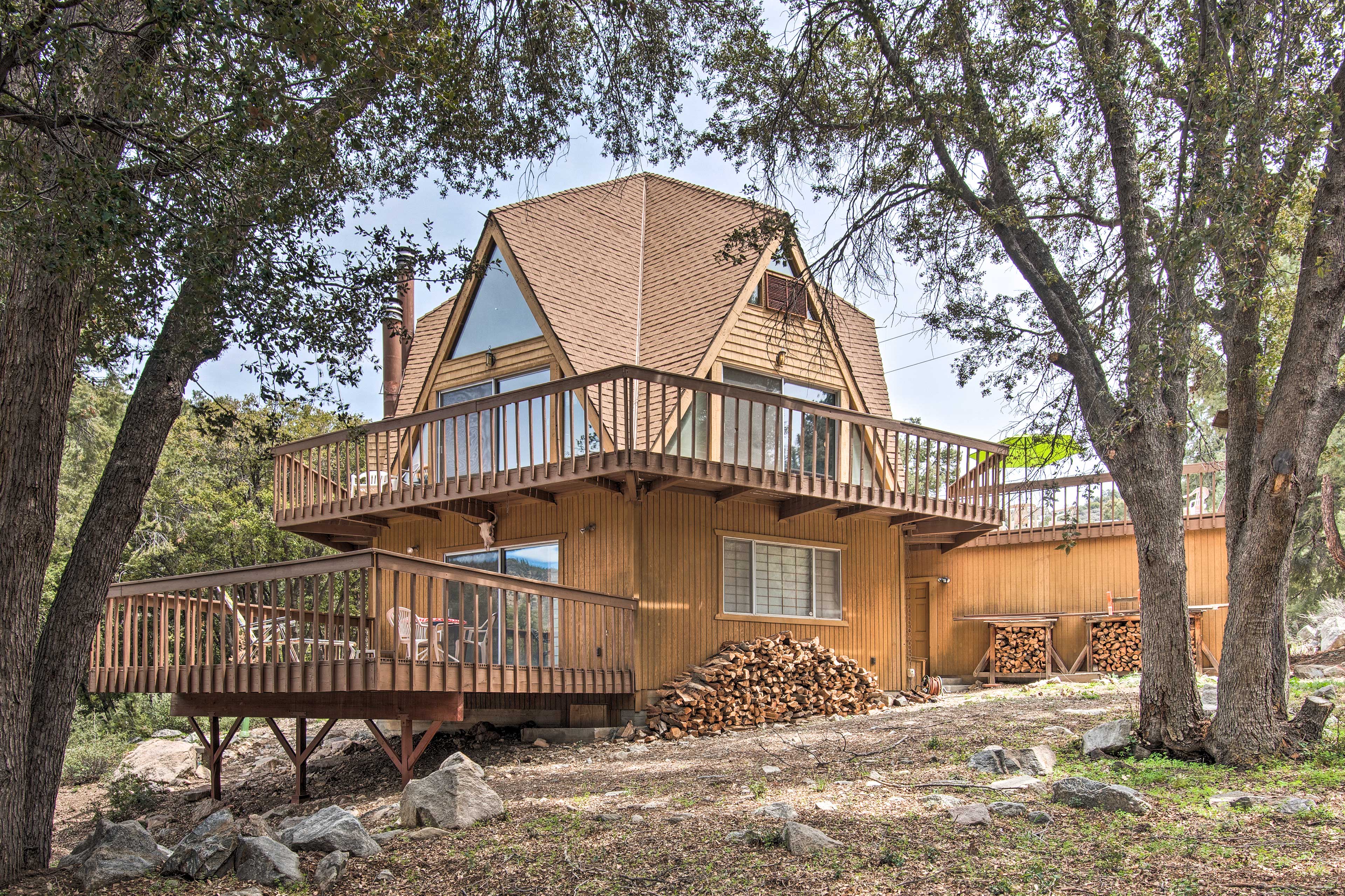 Cabin Exterior | Stairs to Access