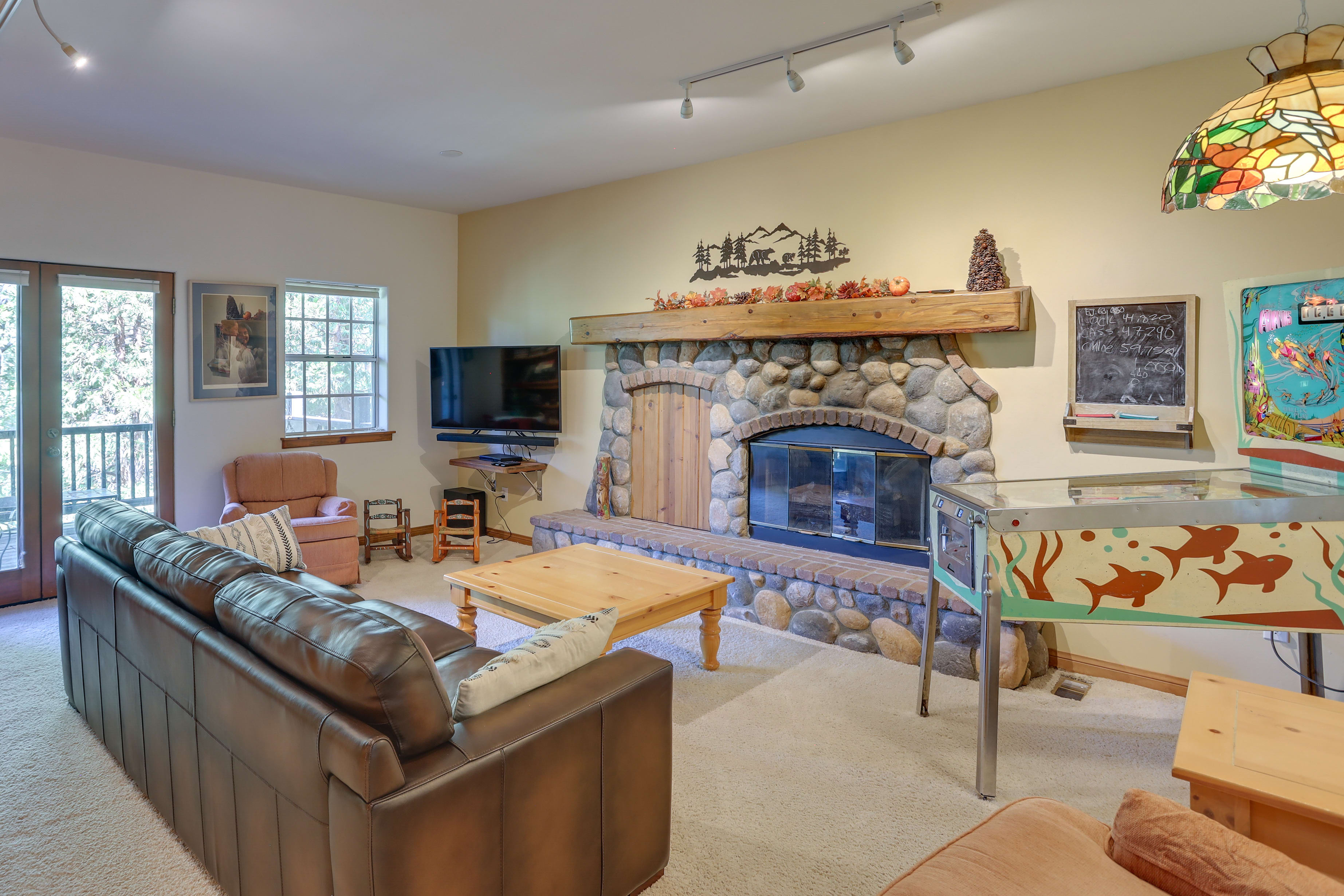 Second Living Room | Pinball Machine