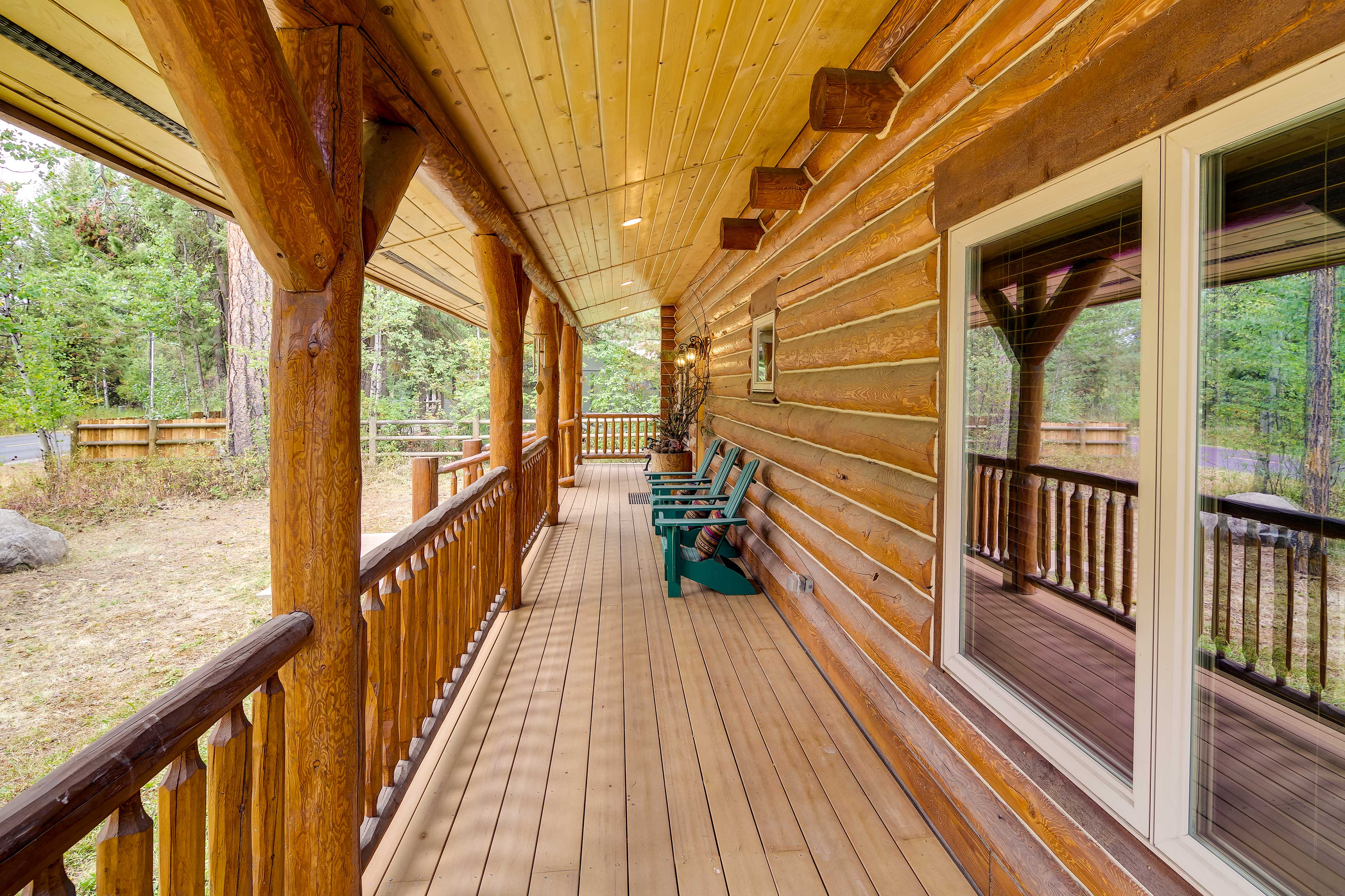 Private Deck