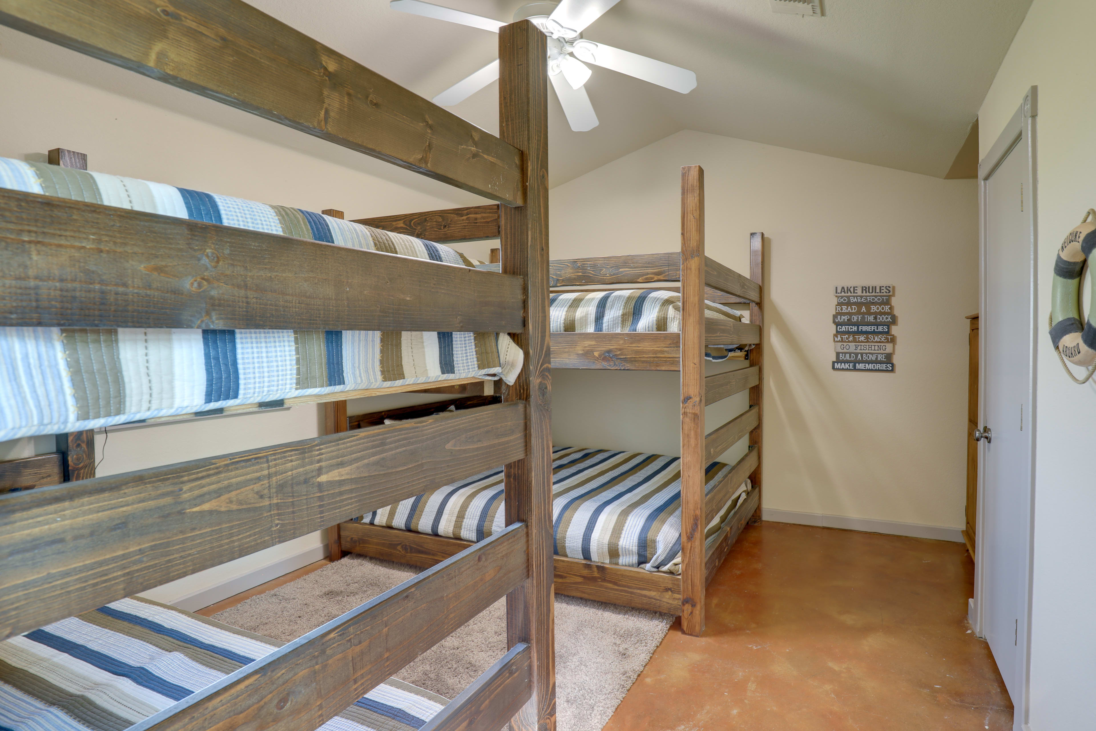 Bedroom 3 | 2nd Floor | Queen Bunk Bed | Twin Bunk Bed