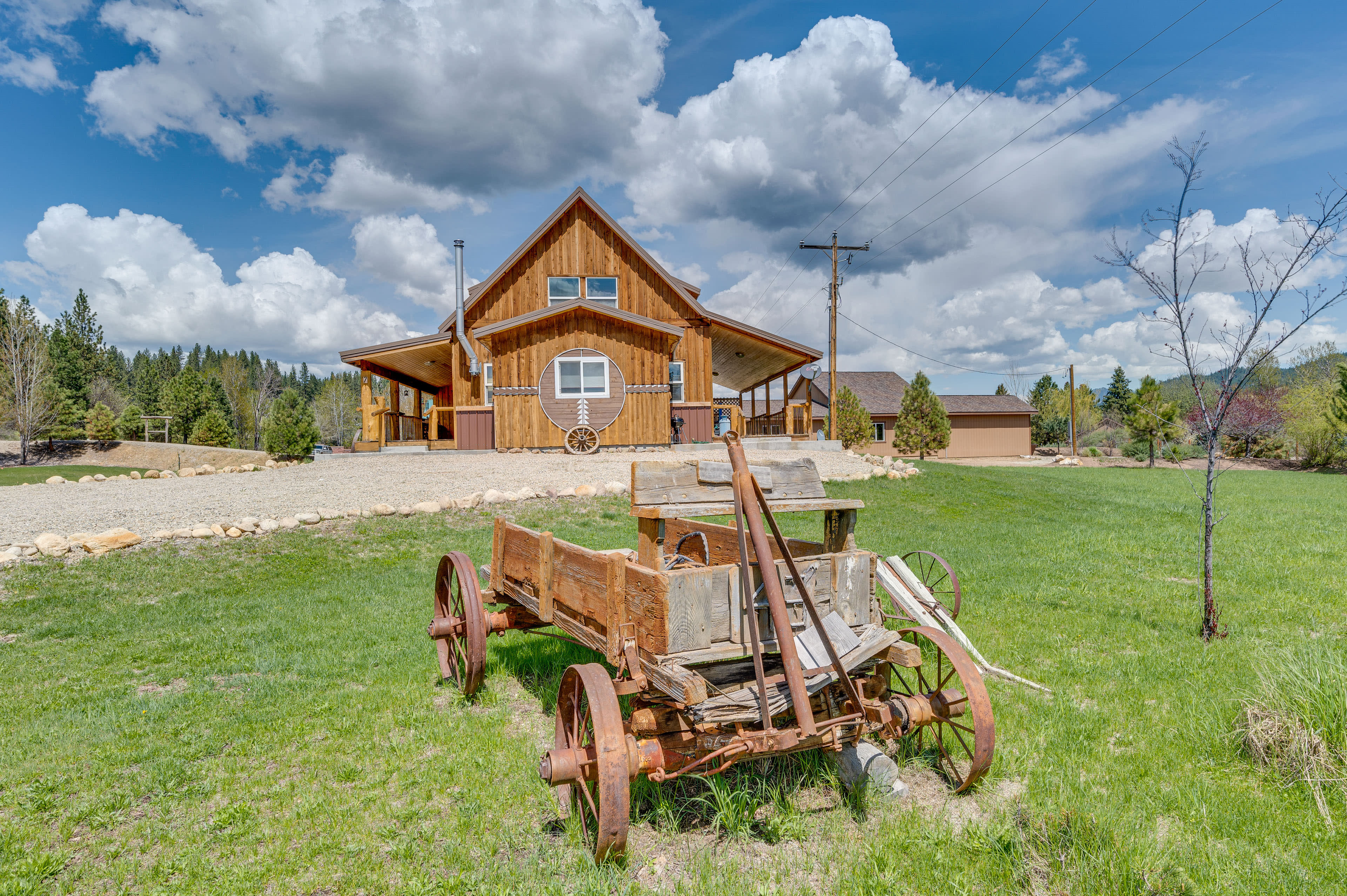 Garden Valley Cabin w/ Teepee, Deck & Mtn Views!